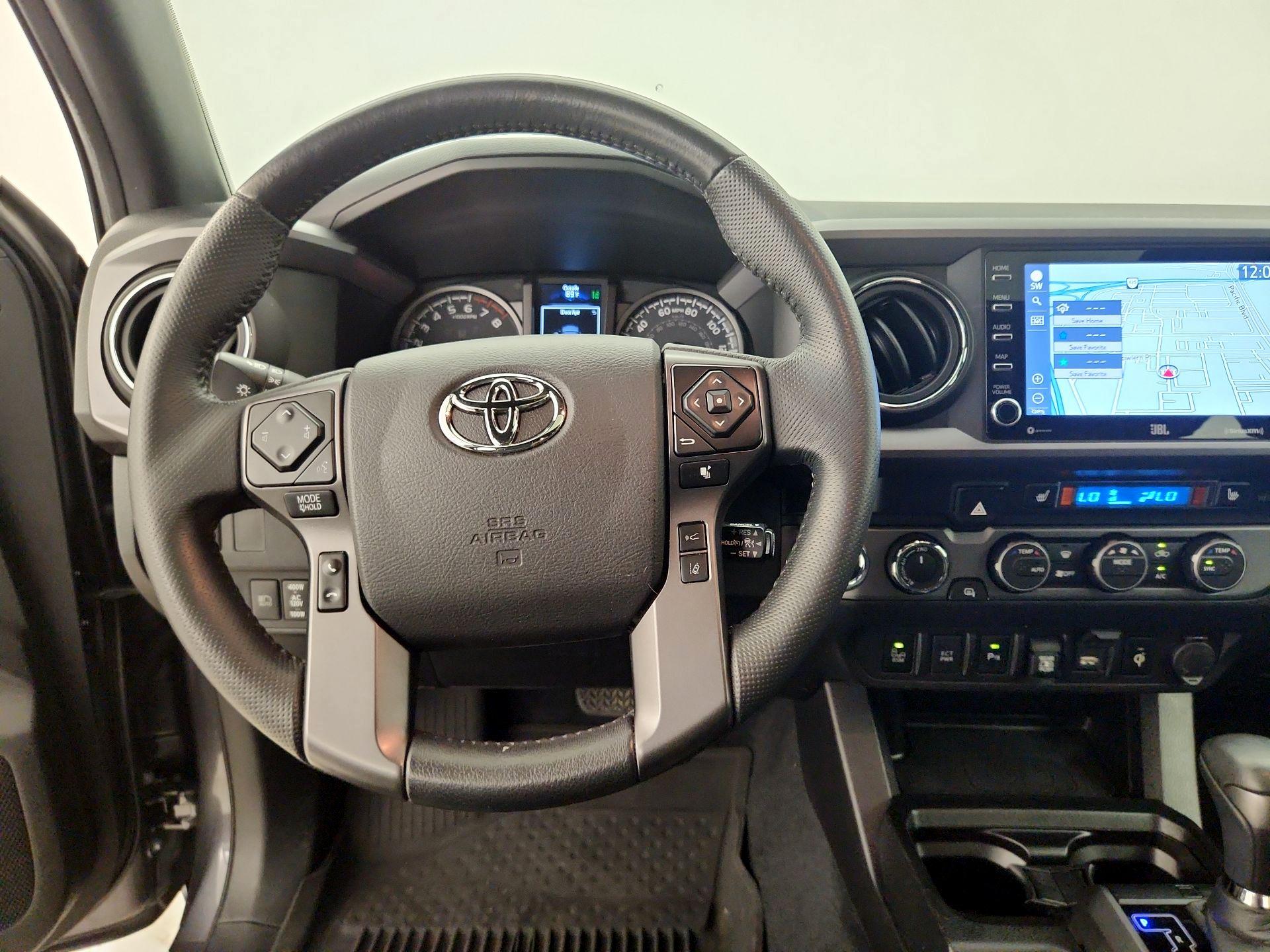 Thumbnail: 2021 Toyota Tacoma - 10