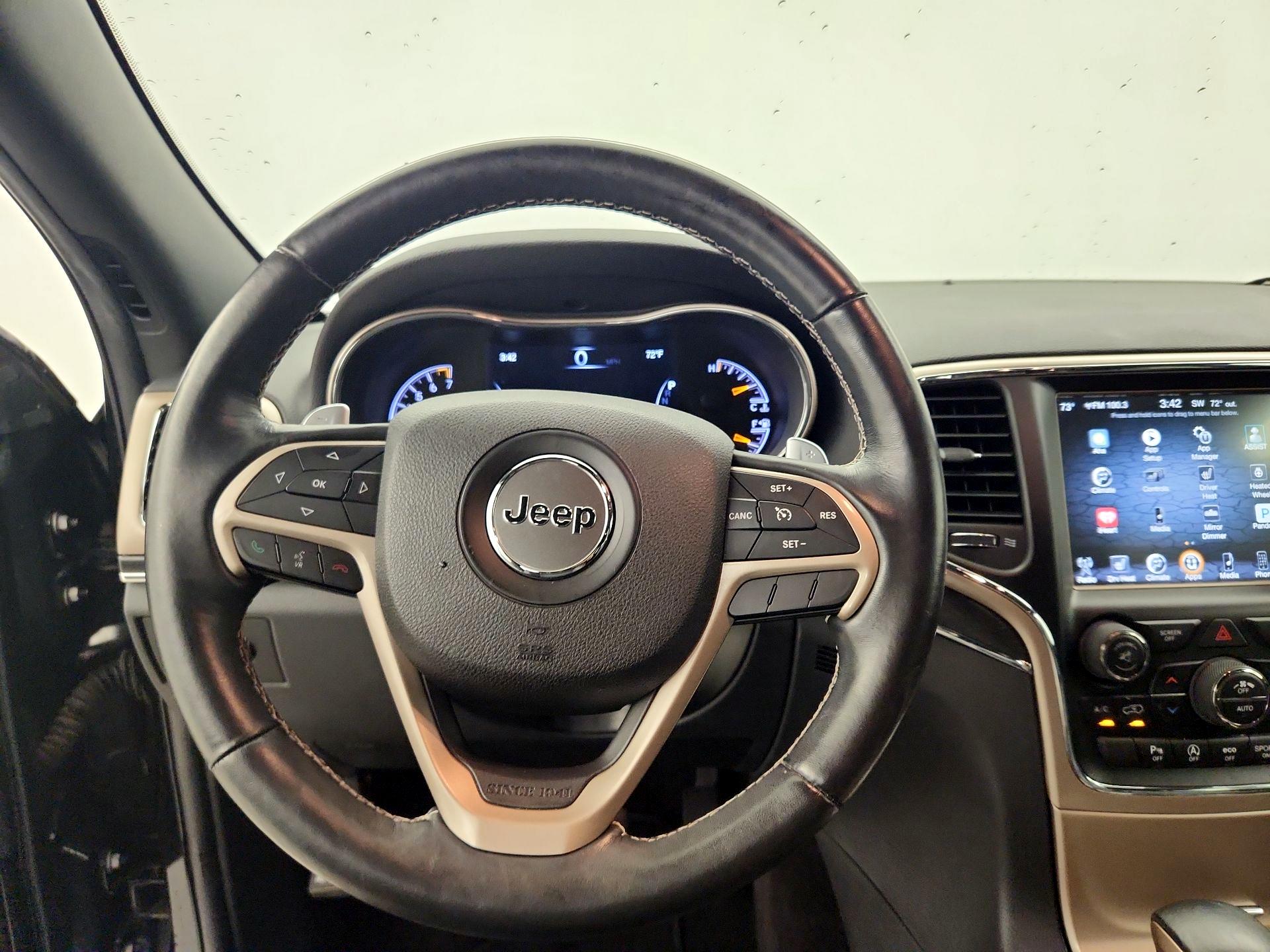 Thumbnail: 2016 Jeep Grand Cherokee - 10