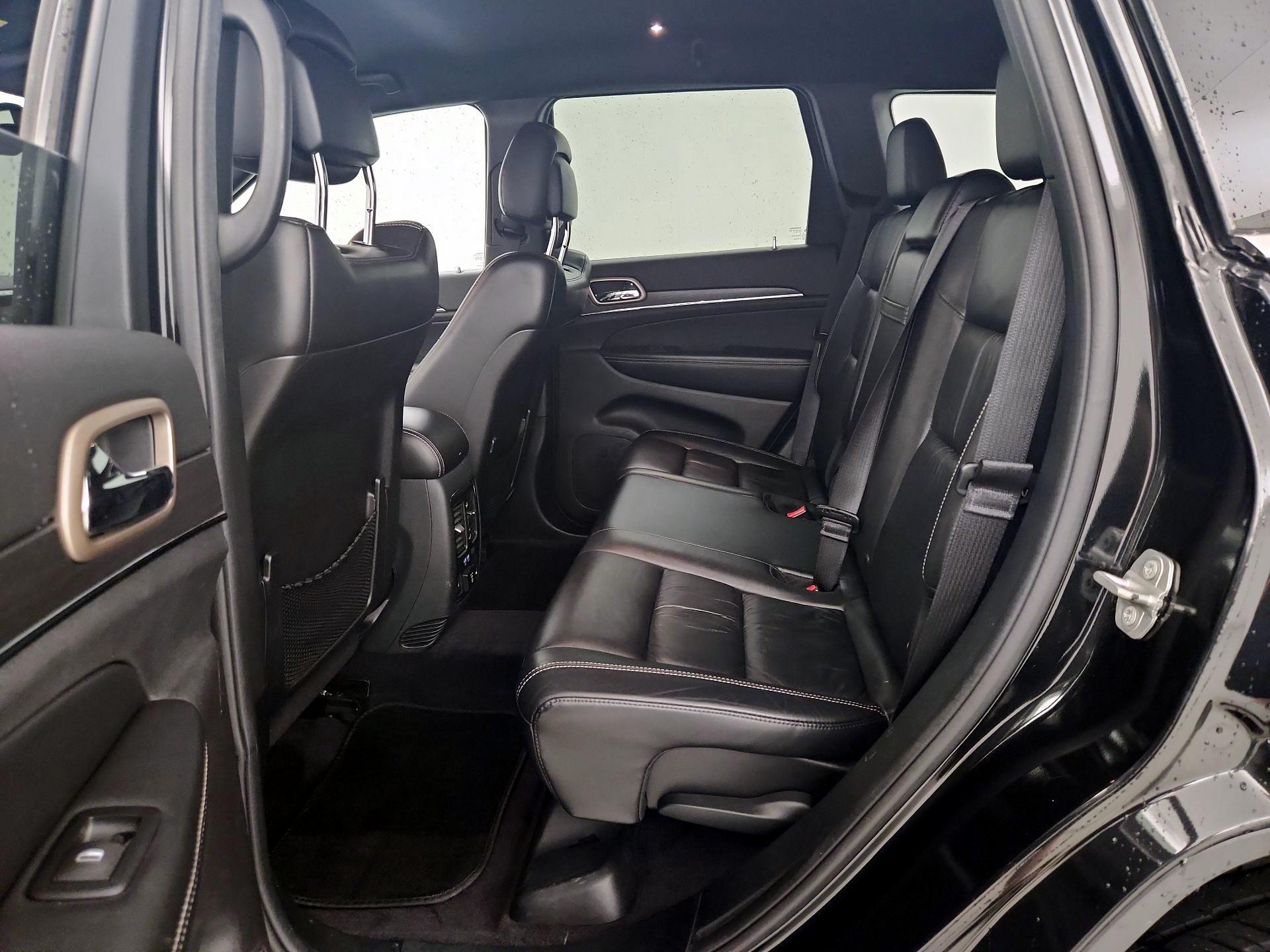 Thumbnail: 2016 Jeep Grand Cherokee - 19