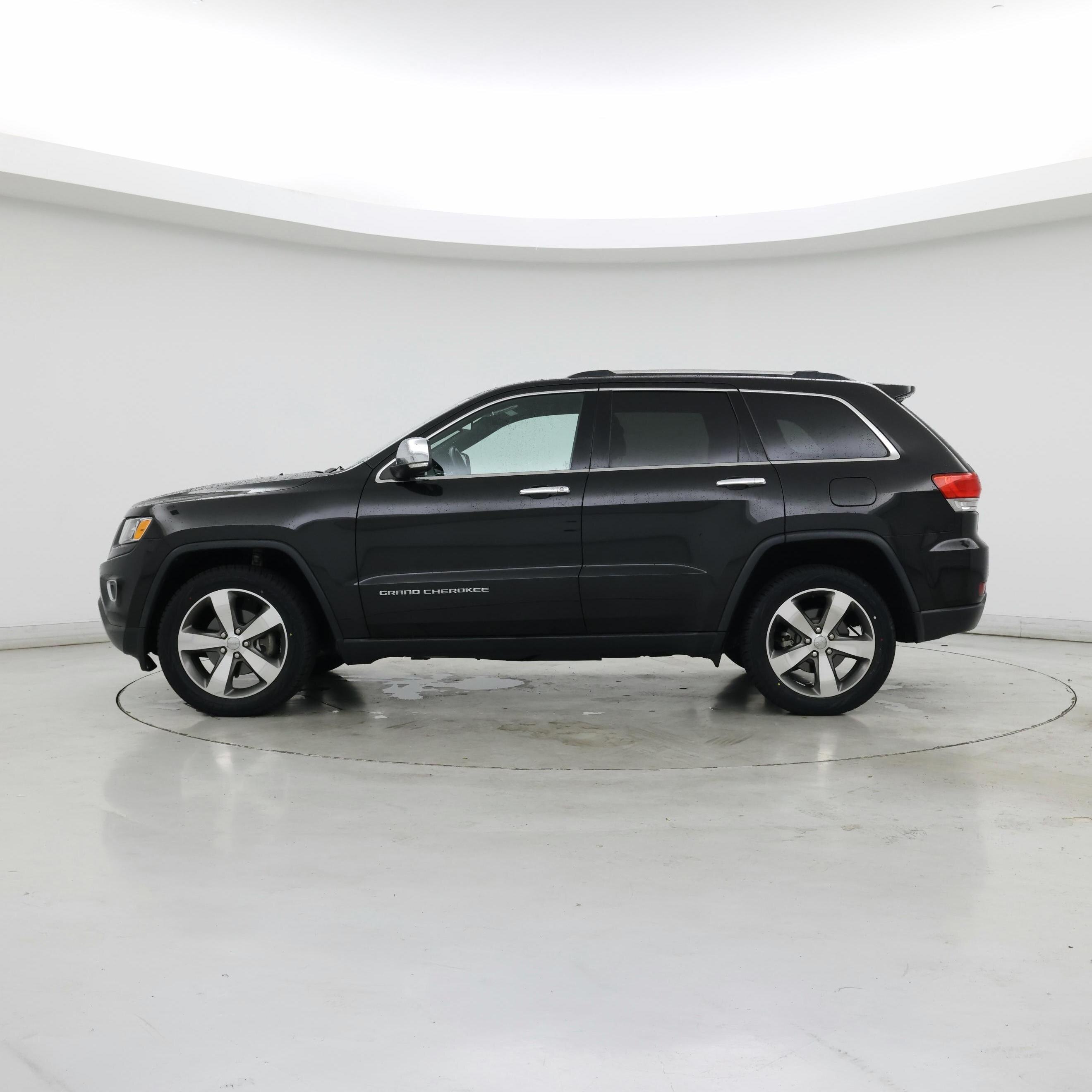 Thumbnail: 2016 Jeep Grand Cherokee - 3