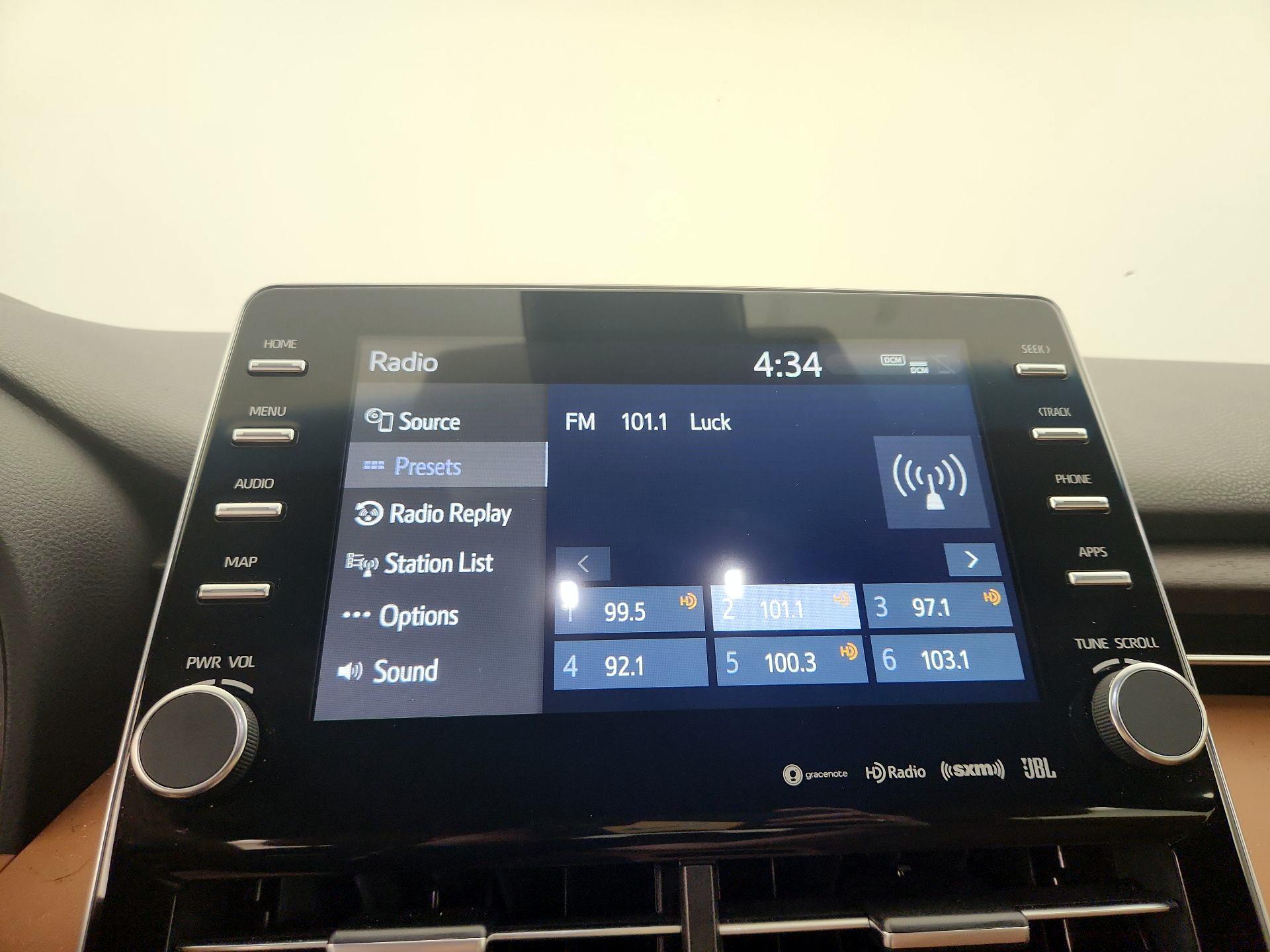 Thumbnail: 2019 Toyota Avalon - 16