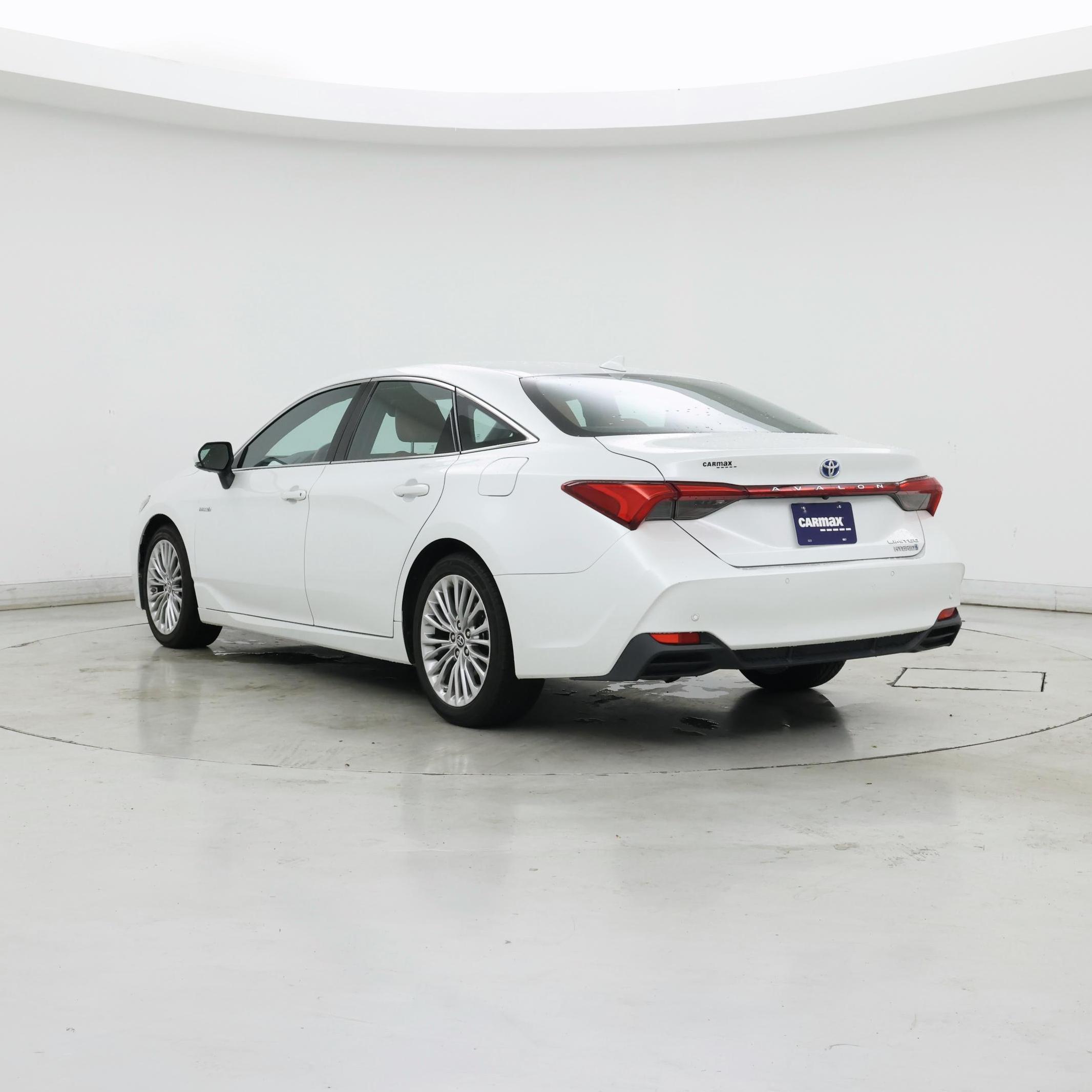 Thumbnail: 2019 Toyota Avalon - 2