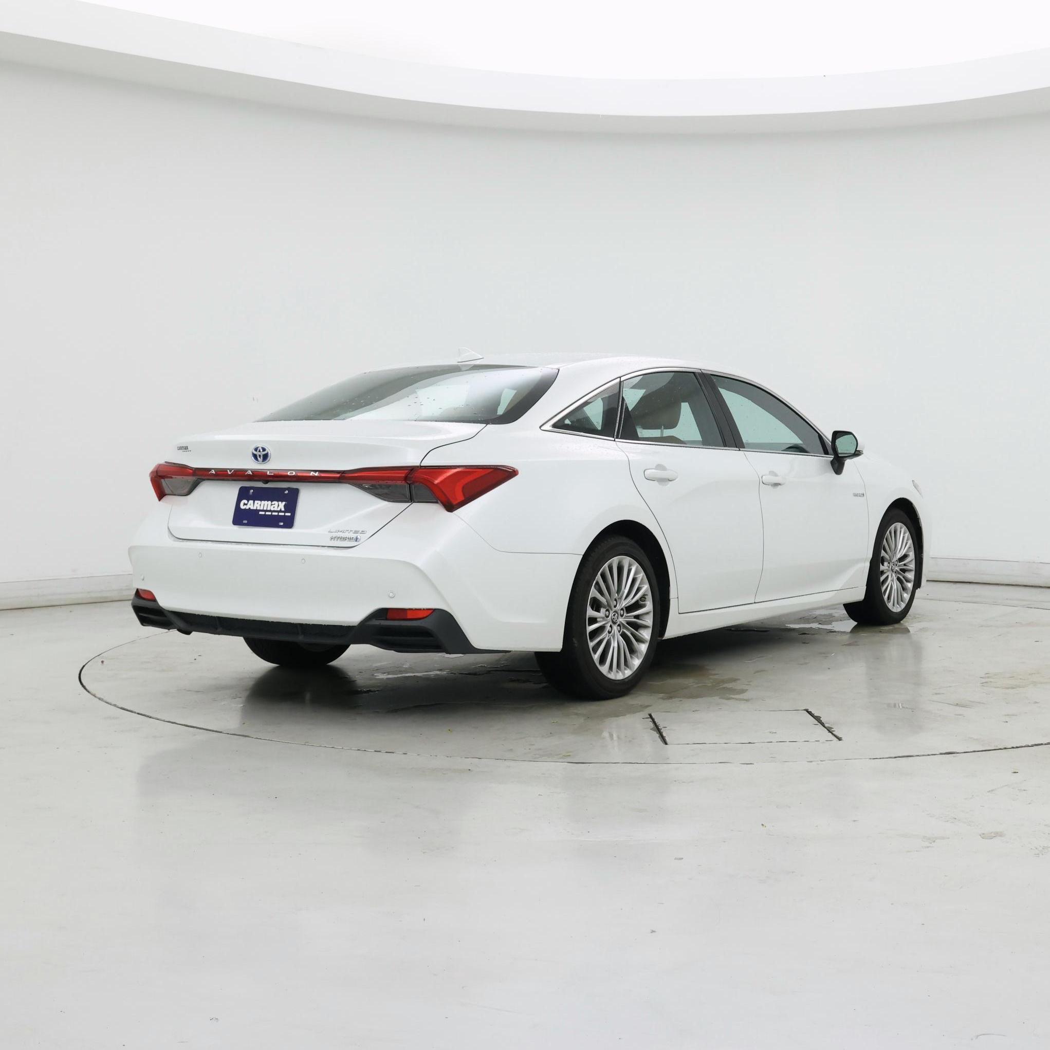 Thumbnail: 2019 Toyota Avalon - 8
