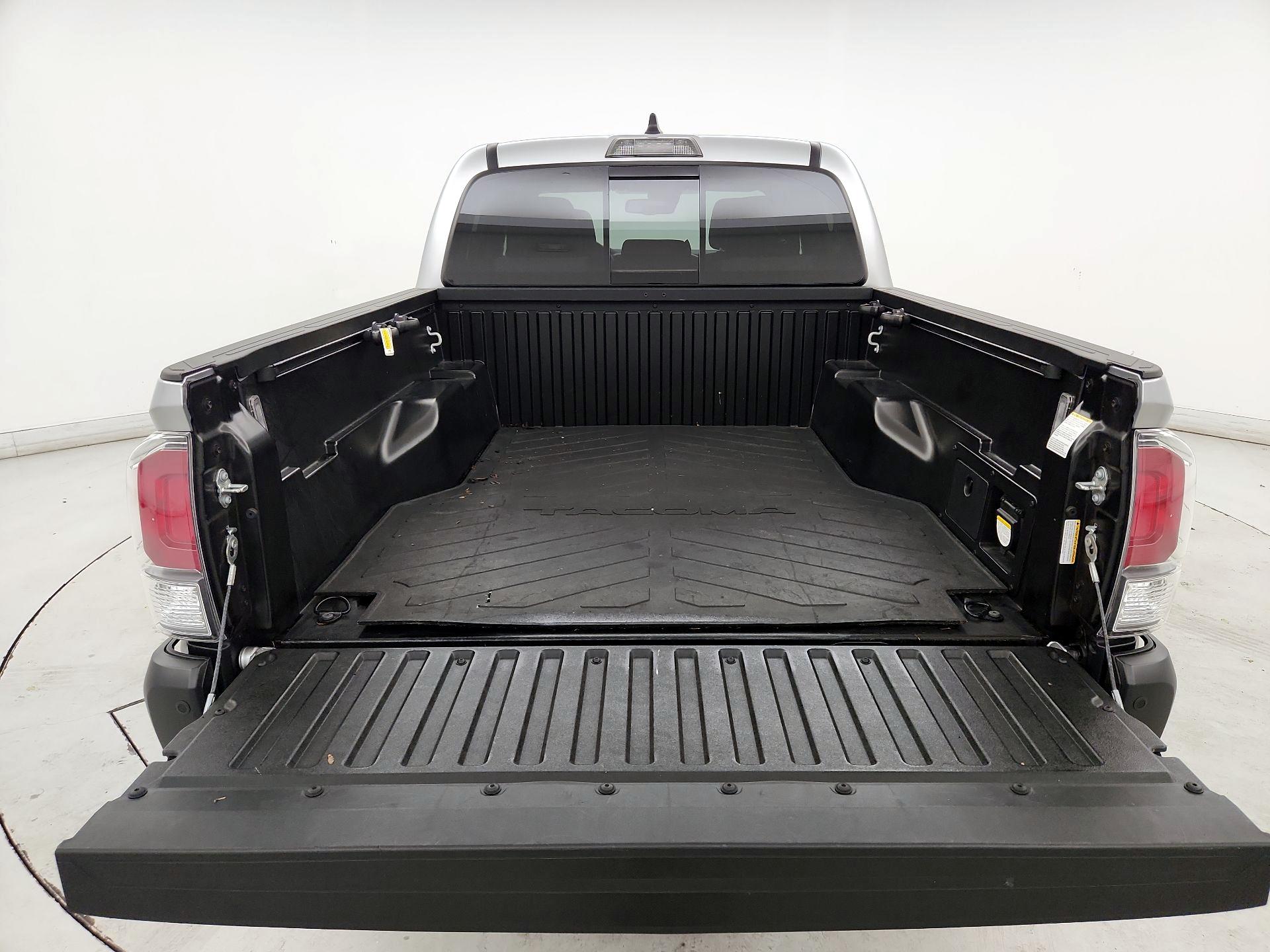 Thumbnail: 2023 Toyota Tacoma - 20