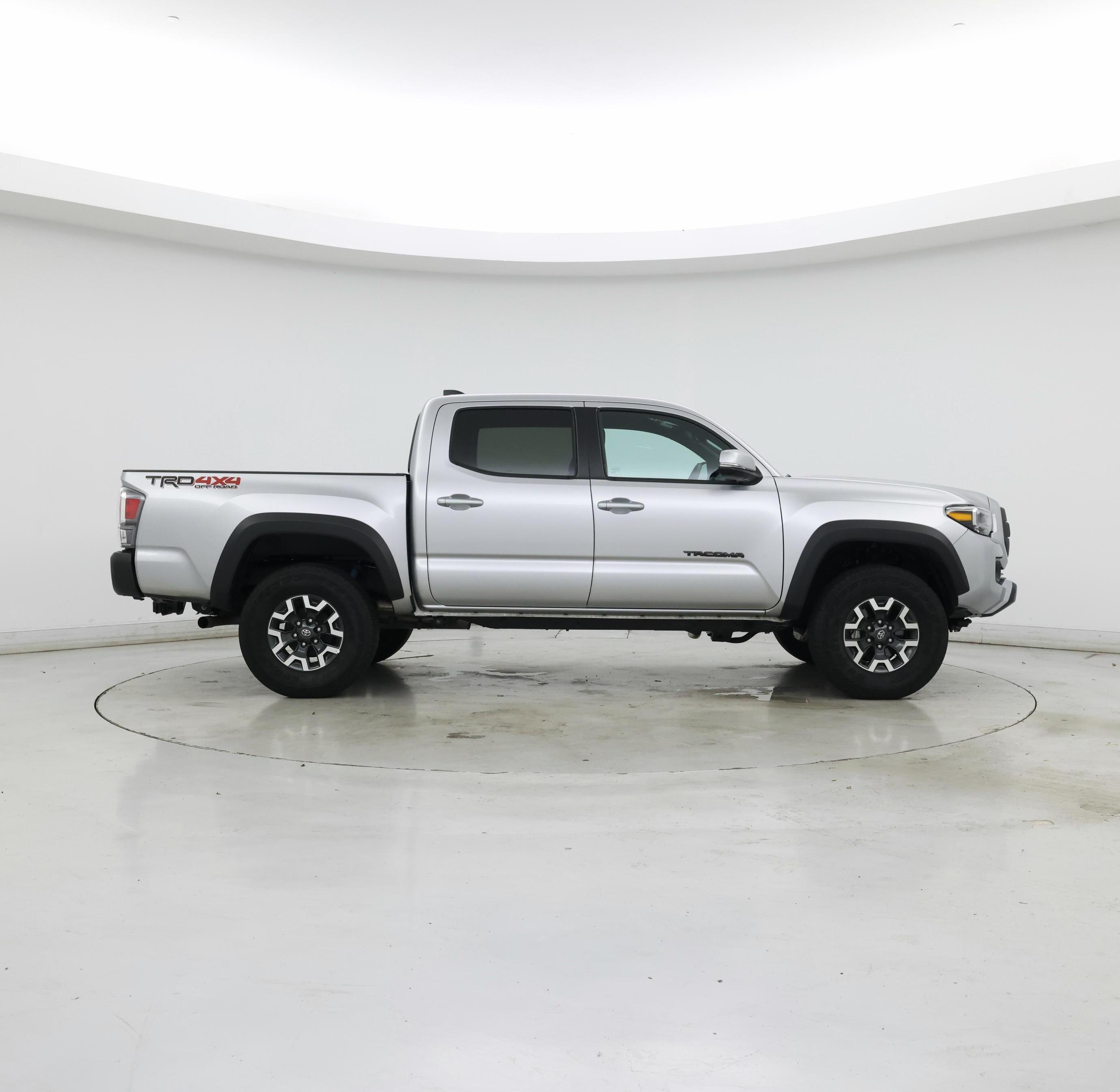 Thumbnail: 2023 Toyota Tacoma - 7
