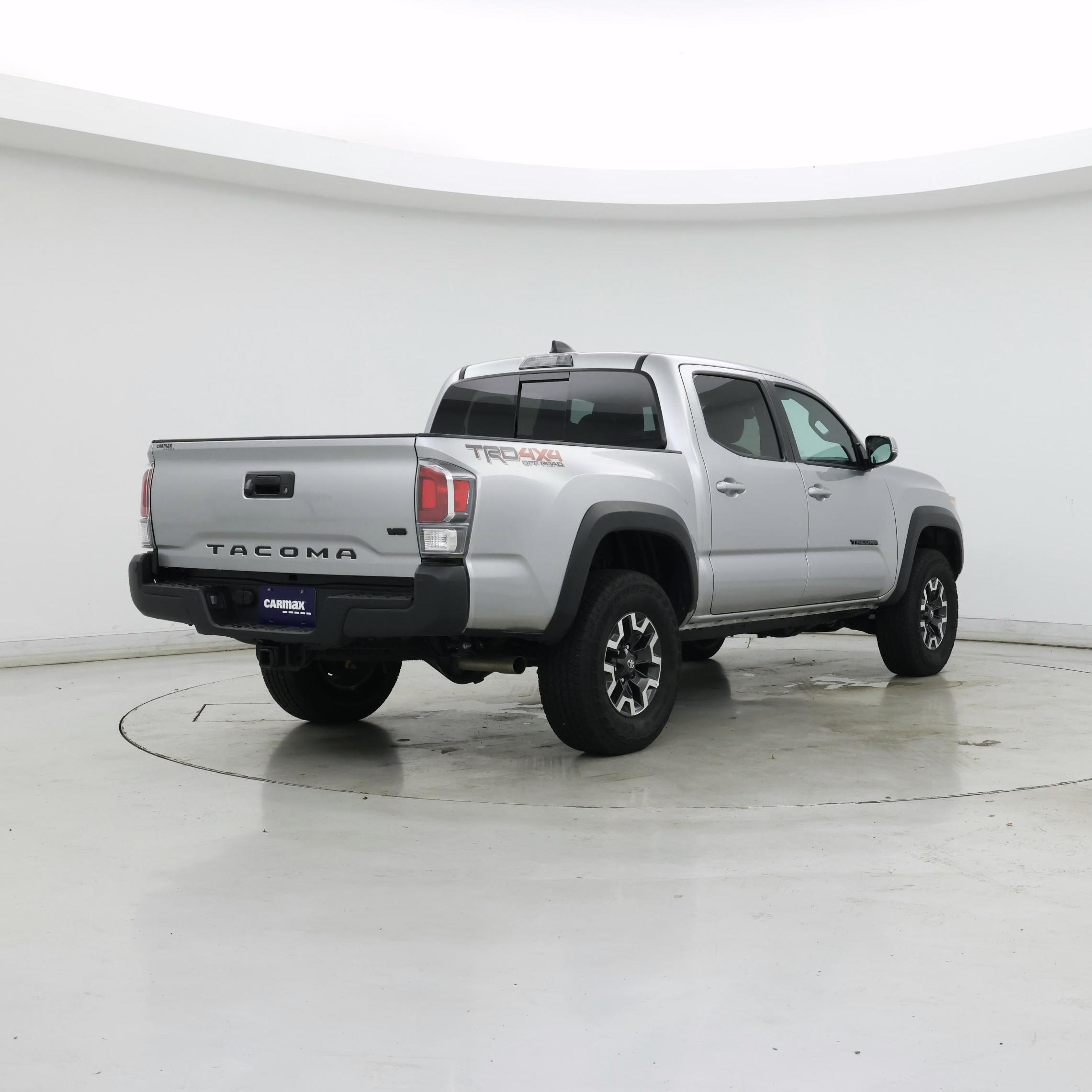 Thumbnail: 2023 Toyota Tacoma - 8
