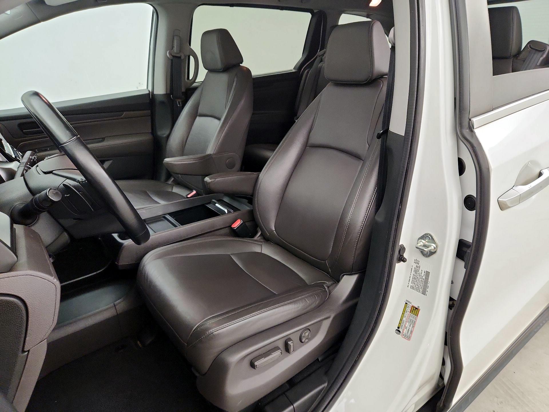Thumbnail: 2020 Honda Odyssey - 9