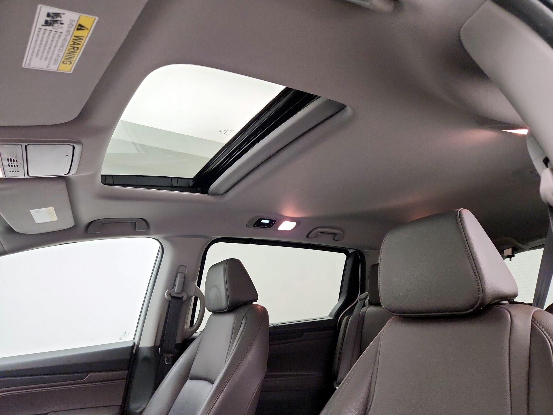 Thumbnail: 2020 Honda Odyssey - 17