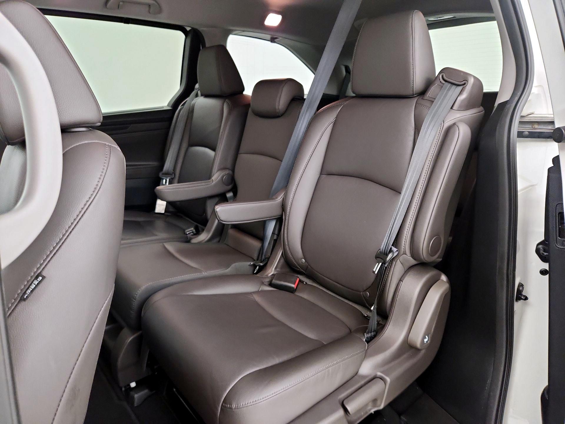 Thumbnail: 2020 Honda Odyssey - 18