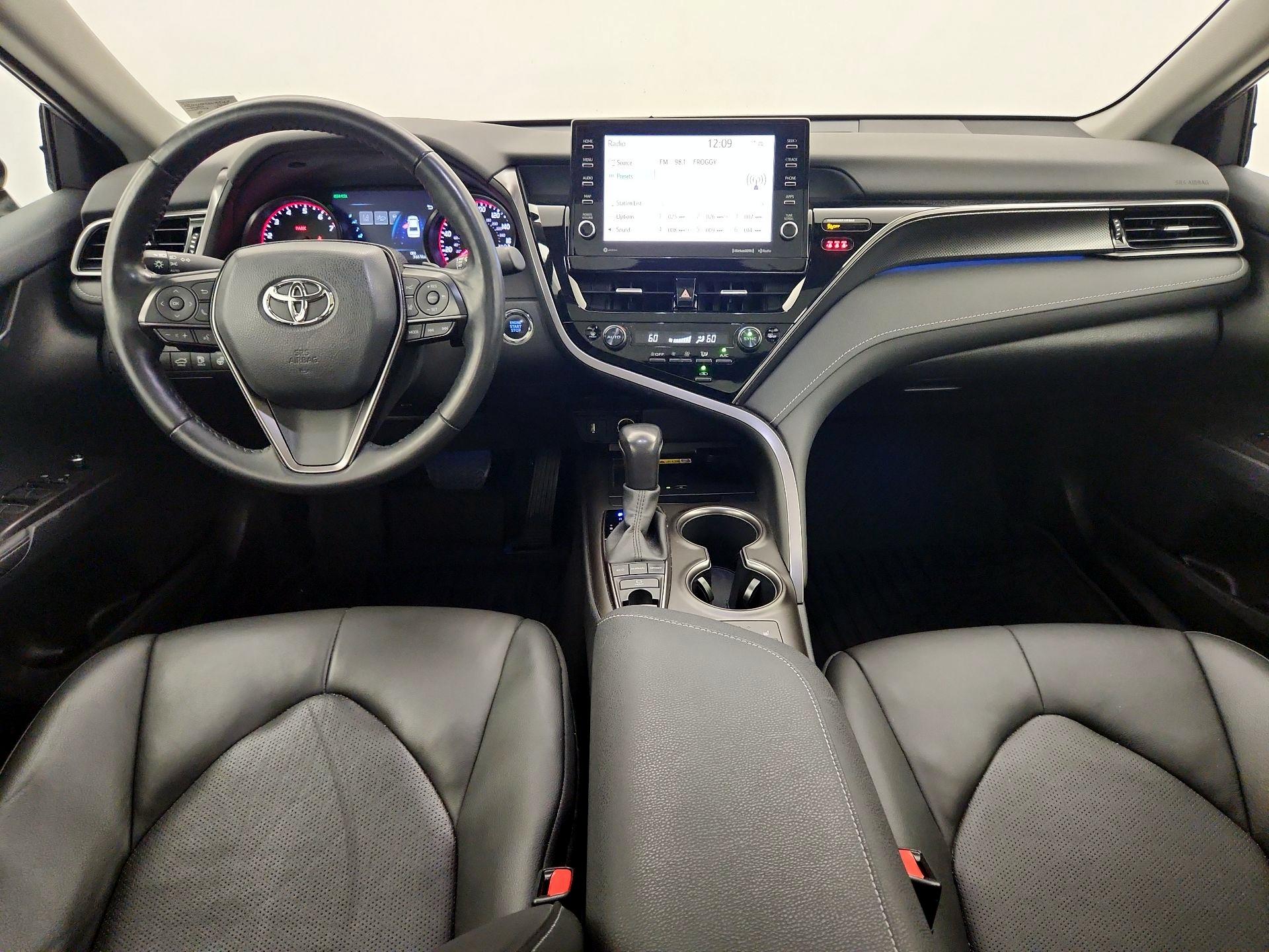 Thumbnail: 2022 Toyota Camry - 9