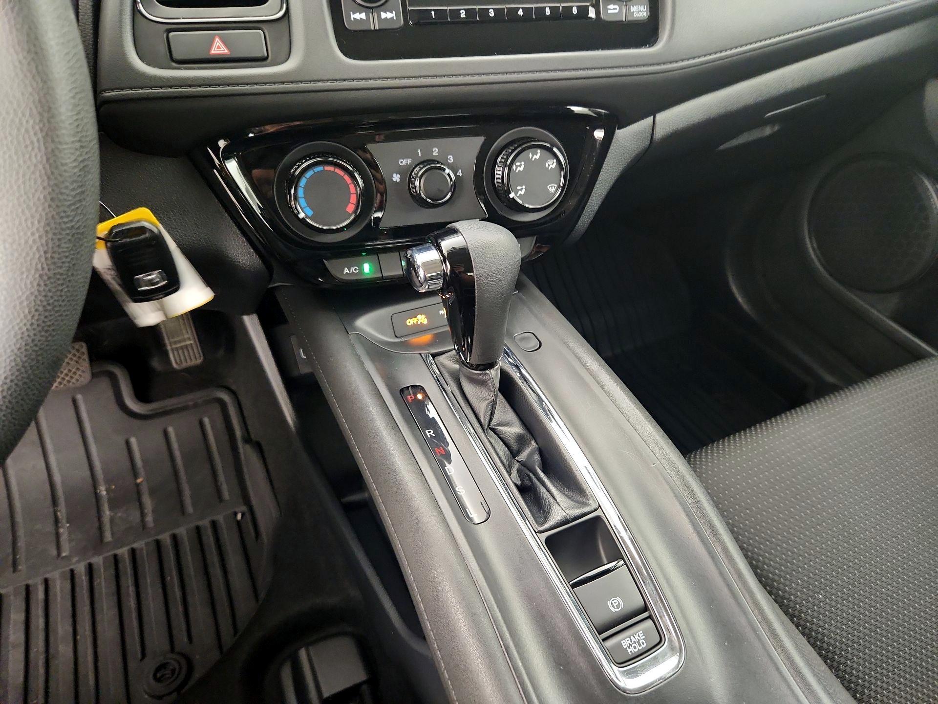 Thumbnail: 2021 Honda HR-V - 16