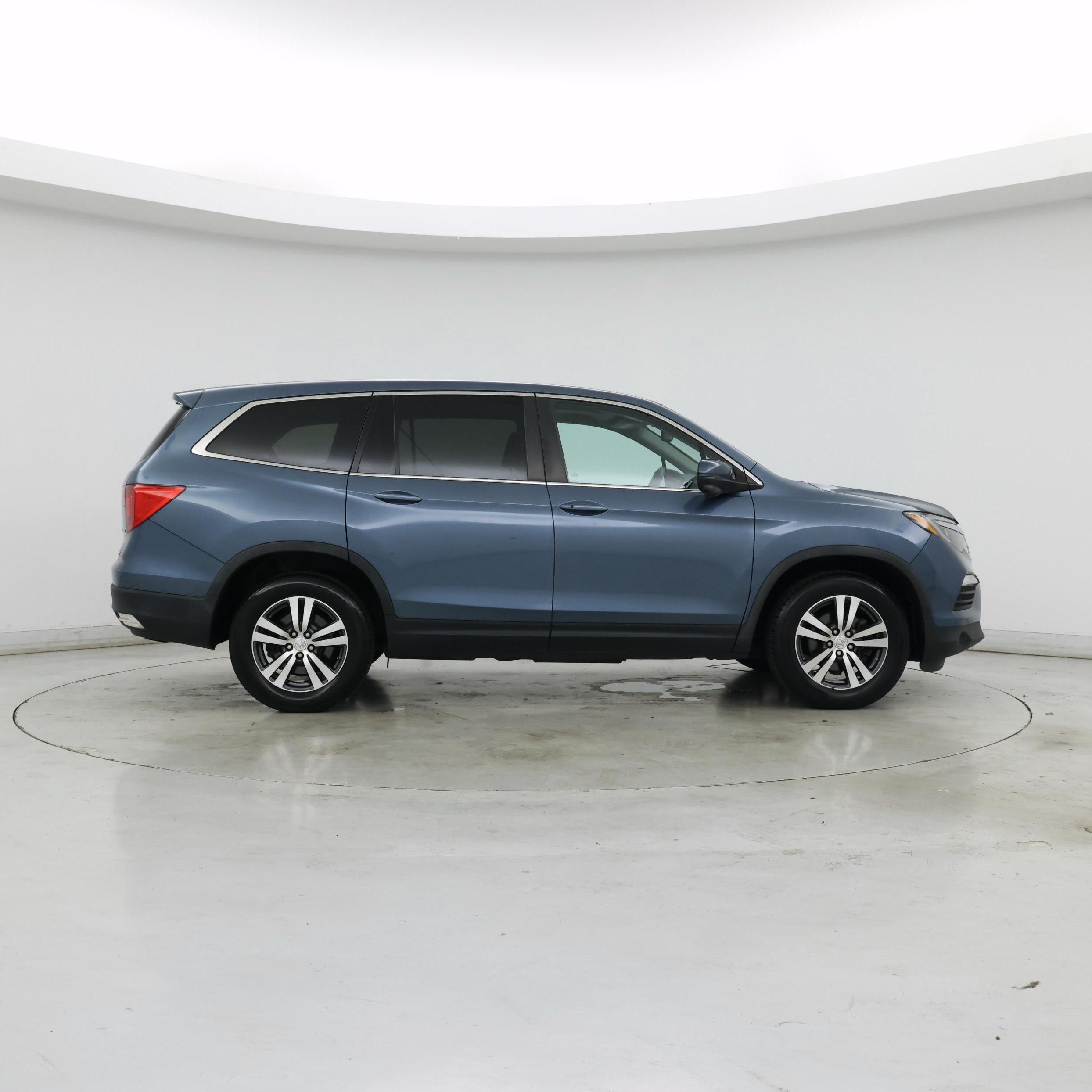 Thumbnail: 2018 Honda Pilot - 7