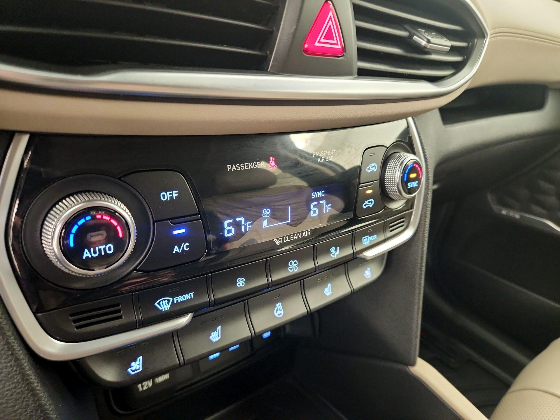 Thumbnail: 2019 Hyundai Santa Fe - 17