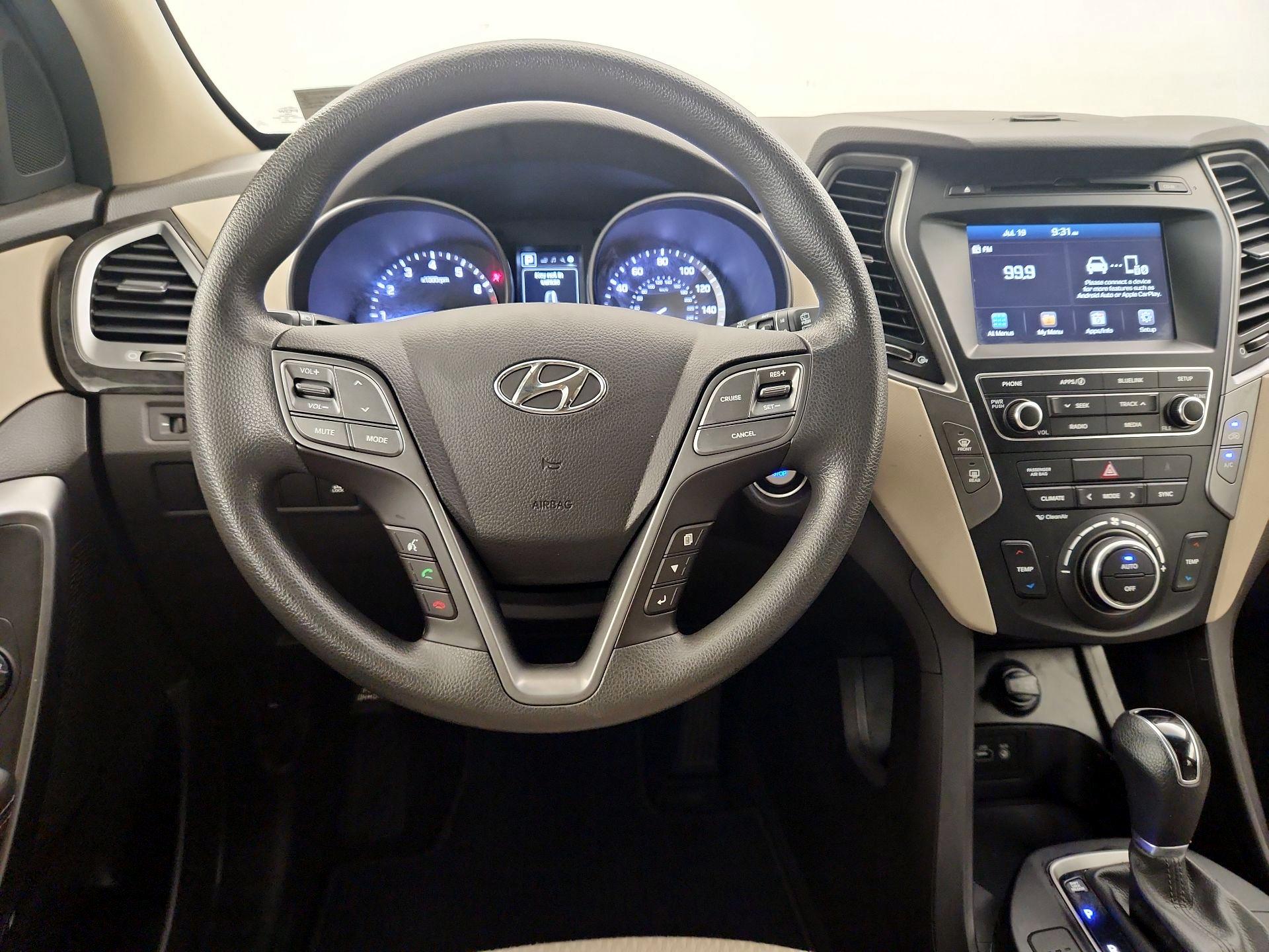Thumbnail: 2018 Hyundai Santa Fe - 10