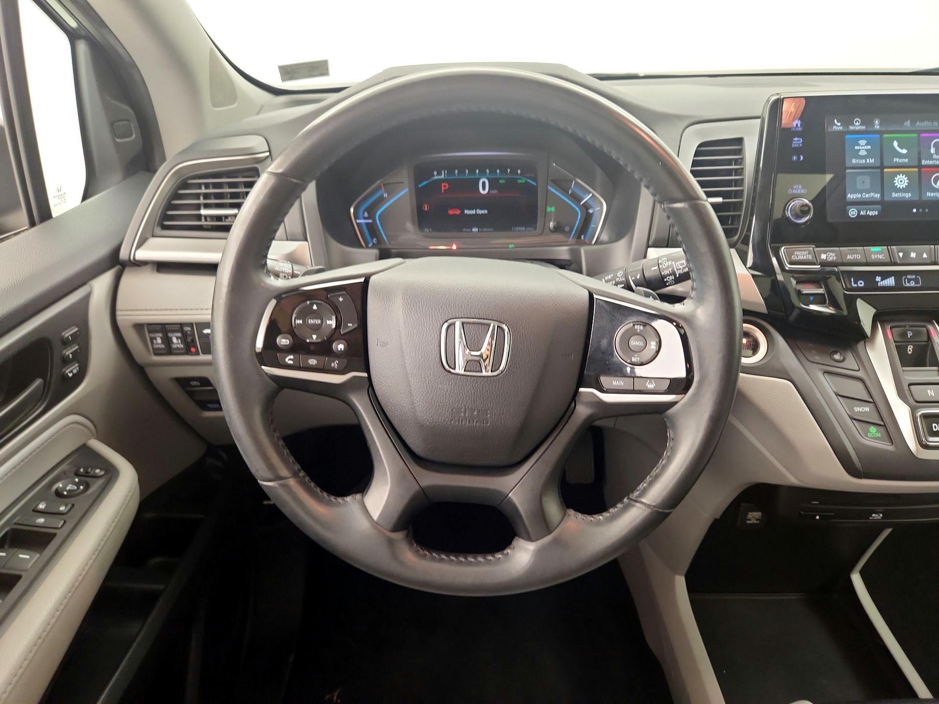 Thumbnail: 2018 Honda Odyssey - 10