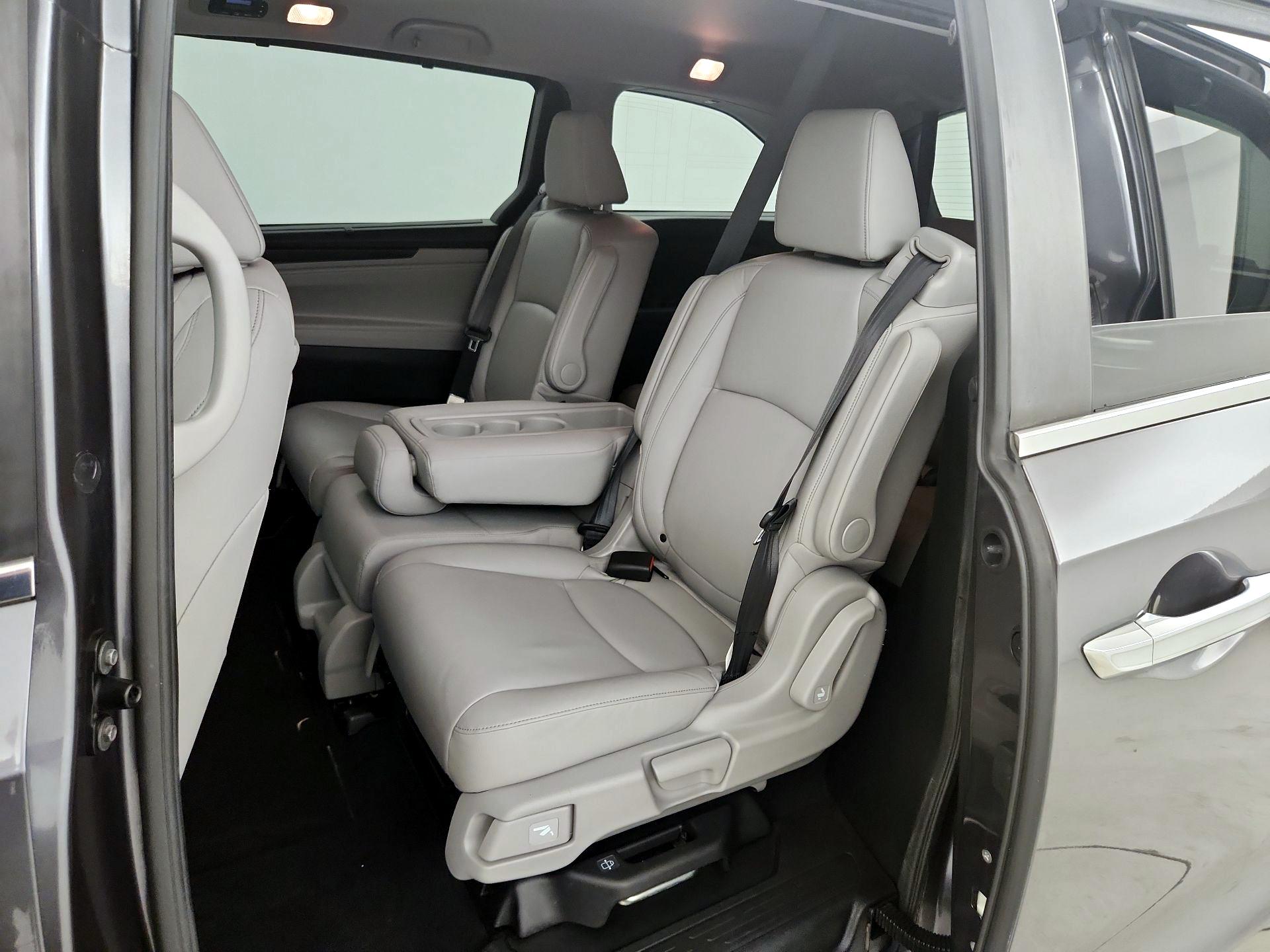 Thumbnail: 2018 Honda Odyssey - 20