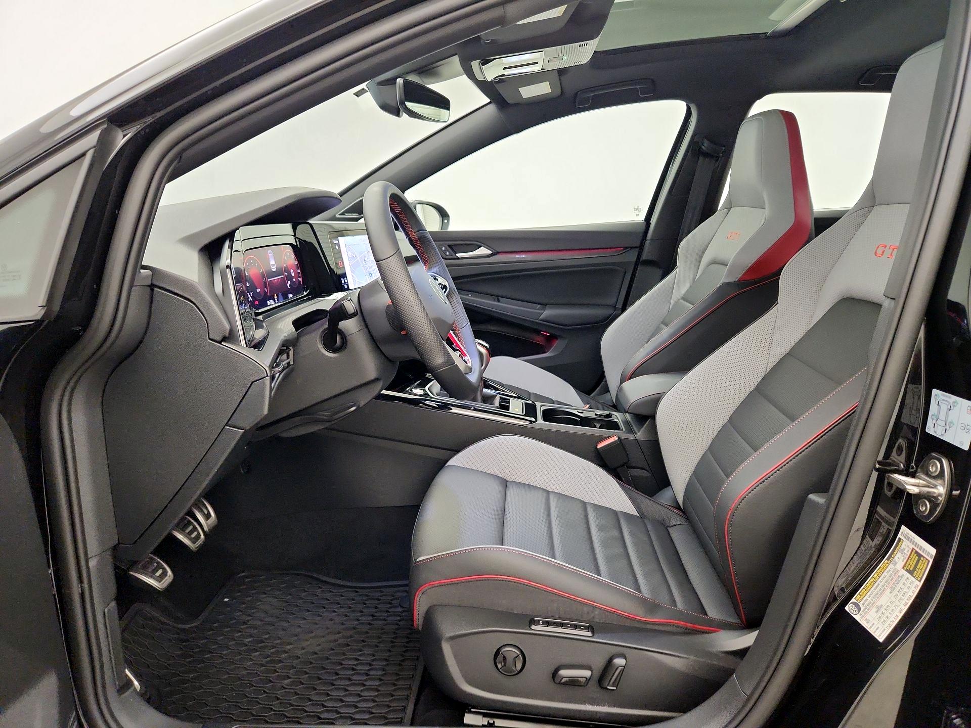 Thumbnail: 2024 Volkswagen Golf - 11