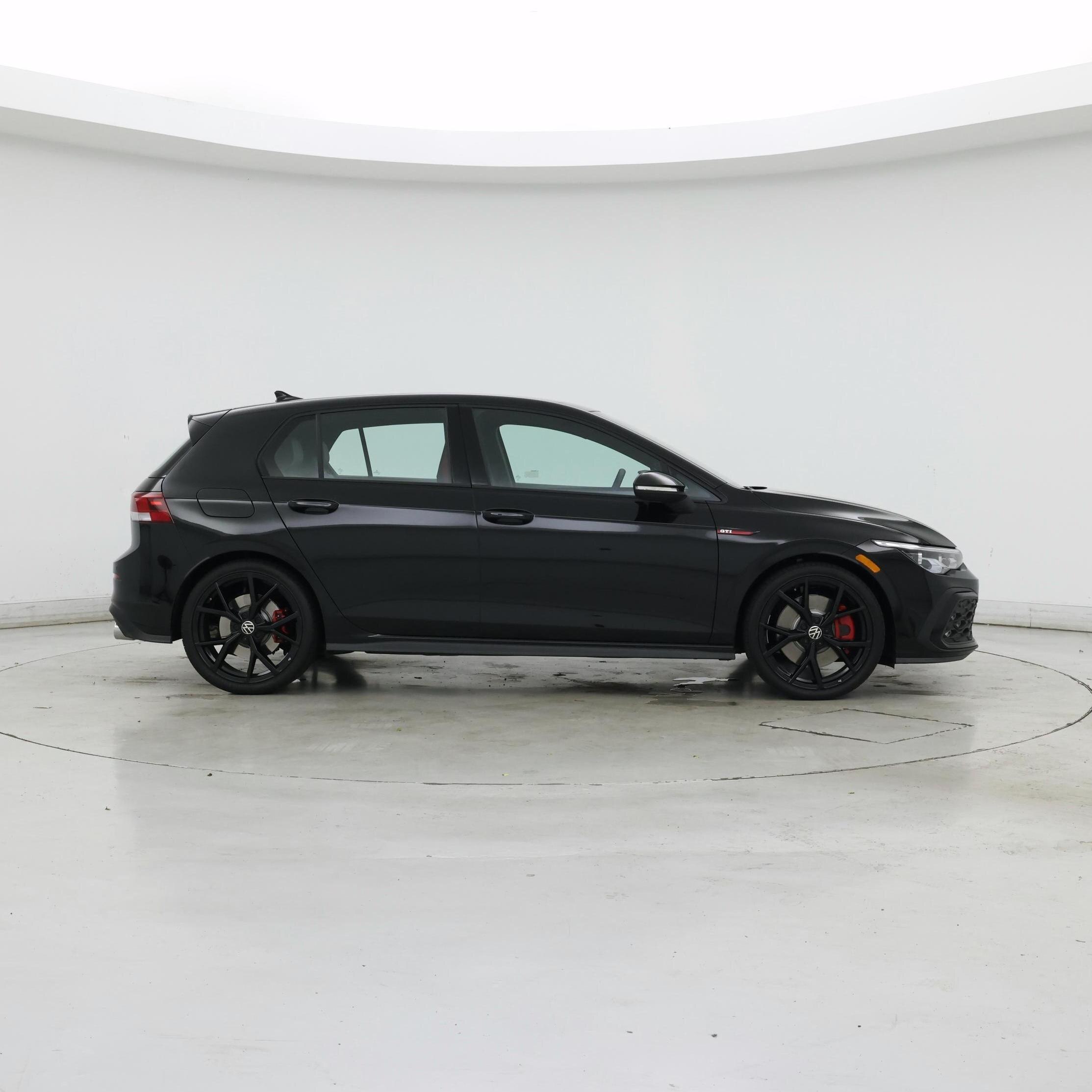 Thumbnail: 2024 Volkswagen Golf - 7