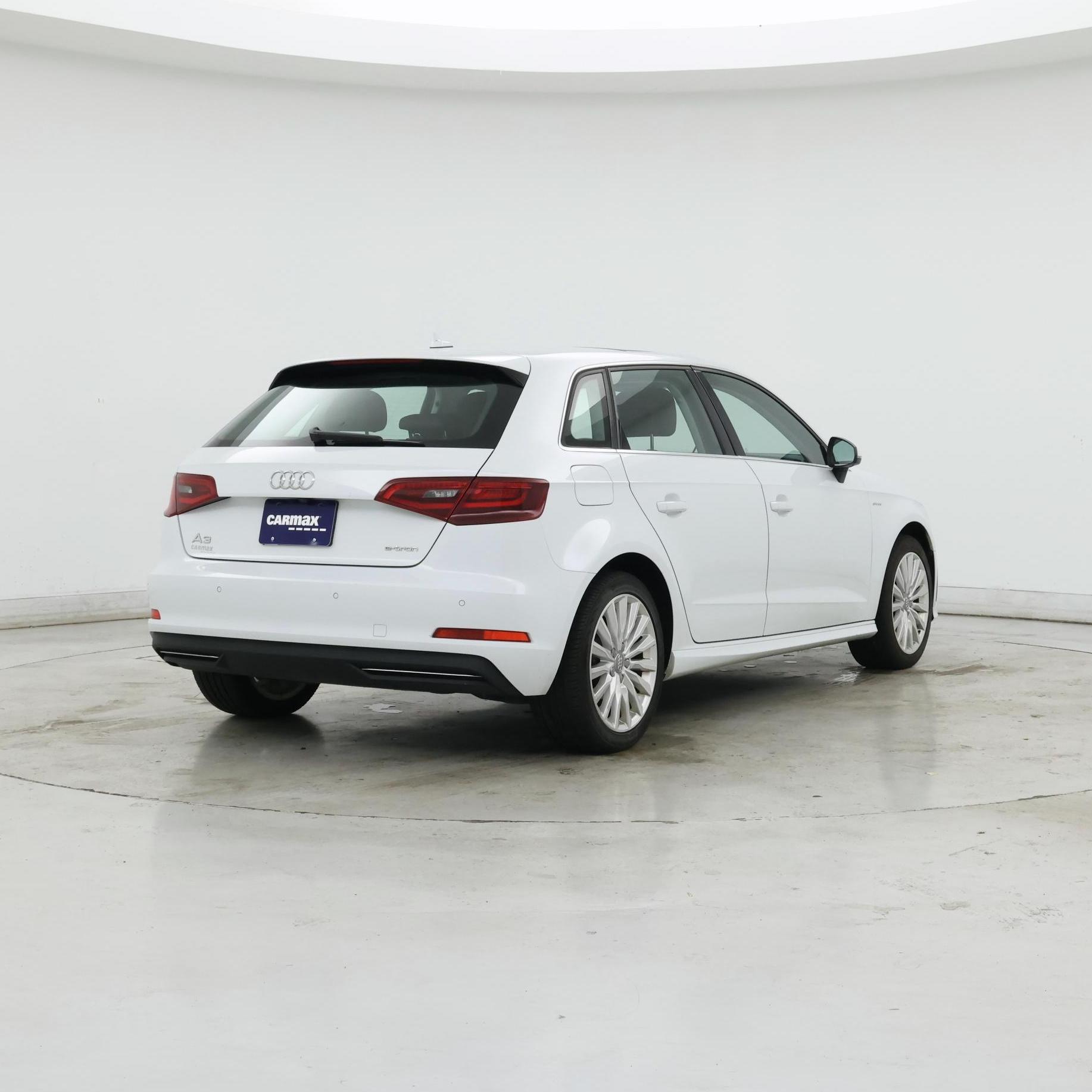 Thumbnail: 2016 Audi A3 - 8