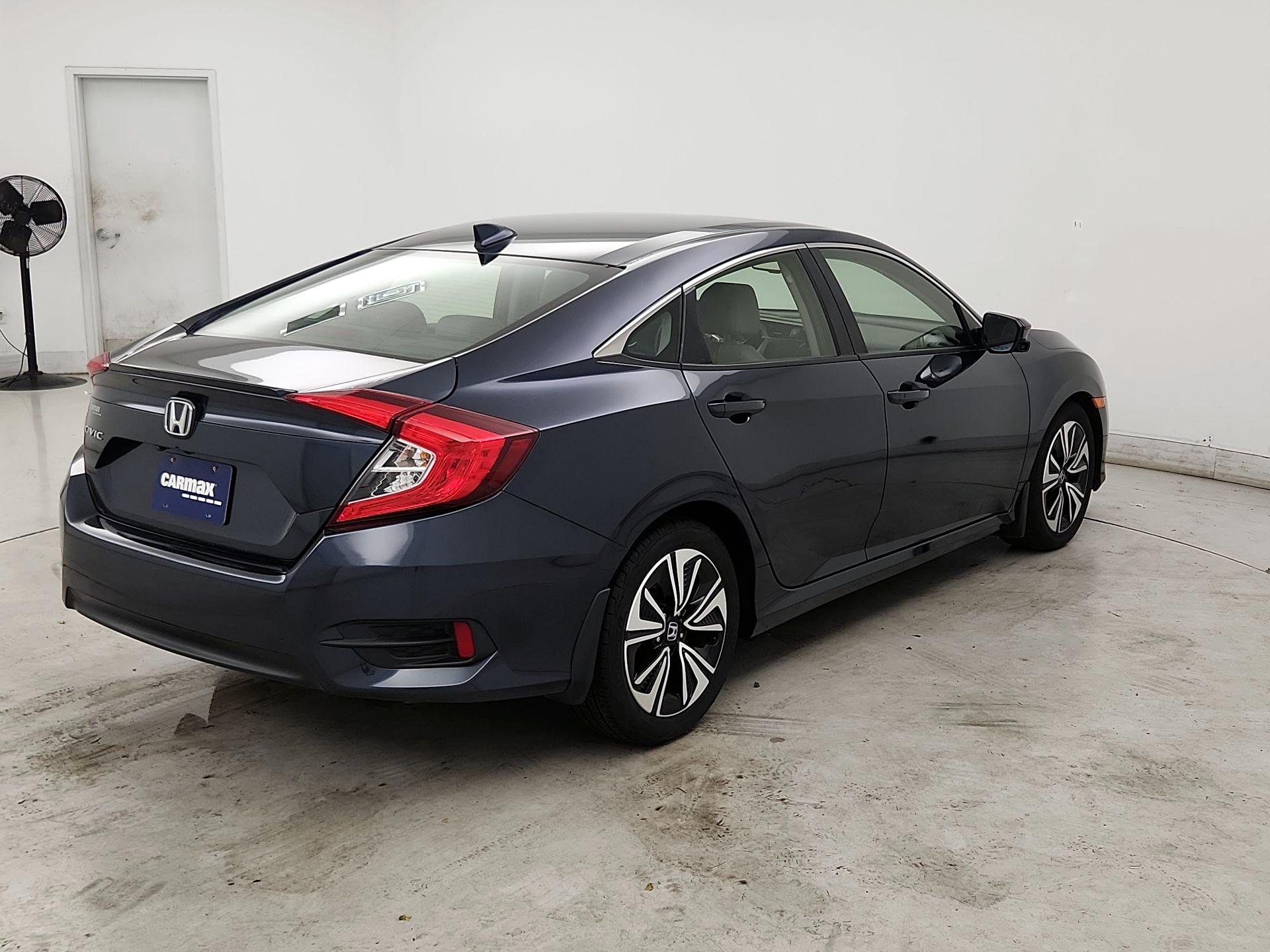 Thumbnail: 2018 Honda Civic - 5