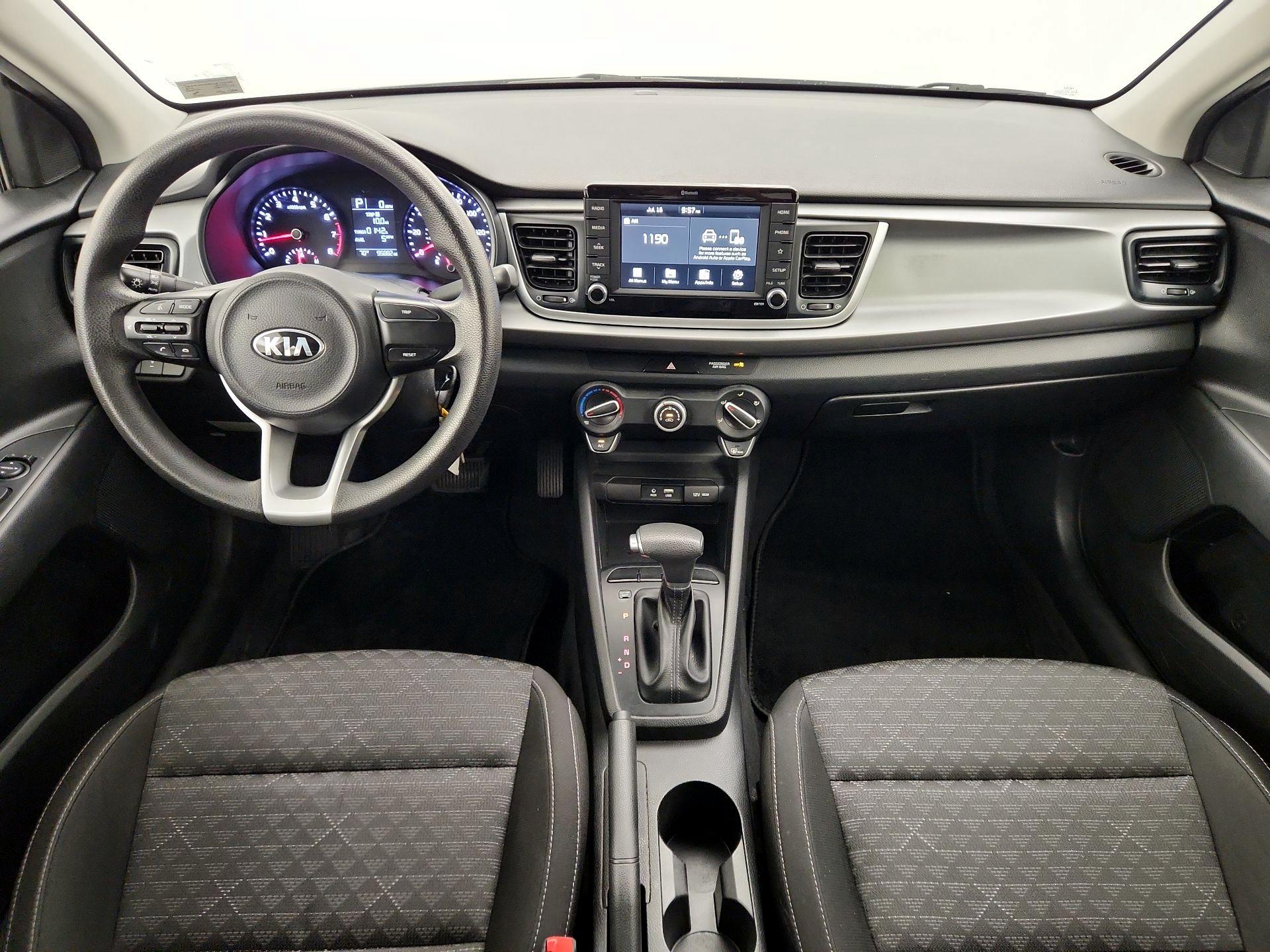 Thumbnail: 2020 Kia Rio - 9