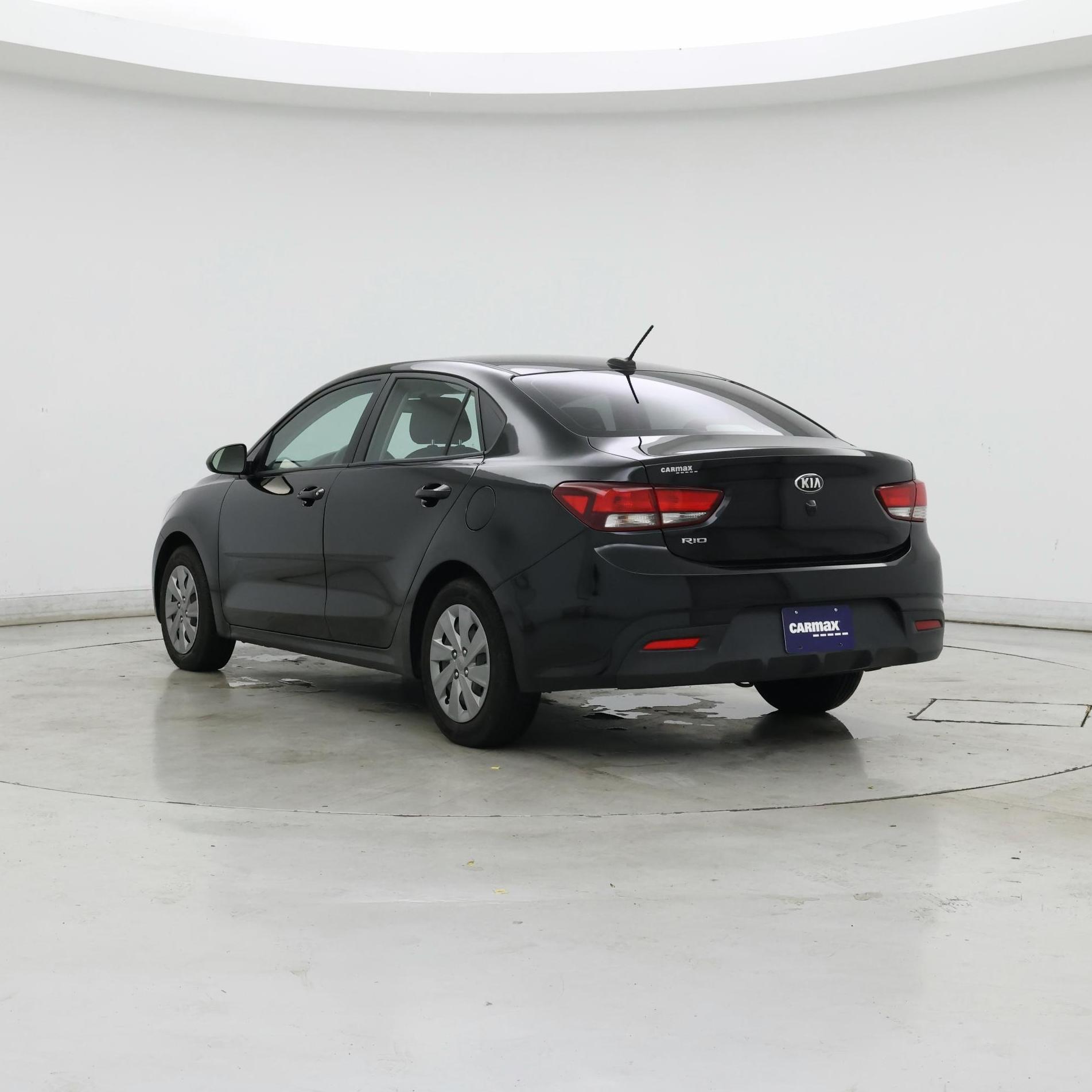 Thumbnail: 2020 Kia Rio - 2