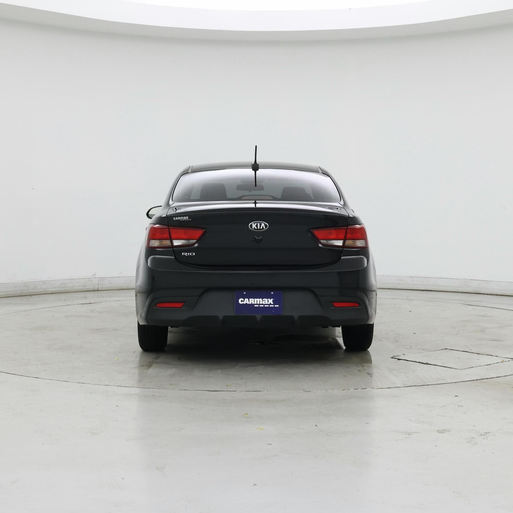 Thumbnail: 2020 Kia Rio - 6