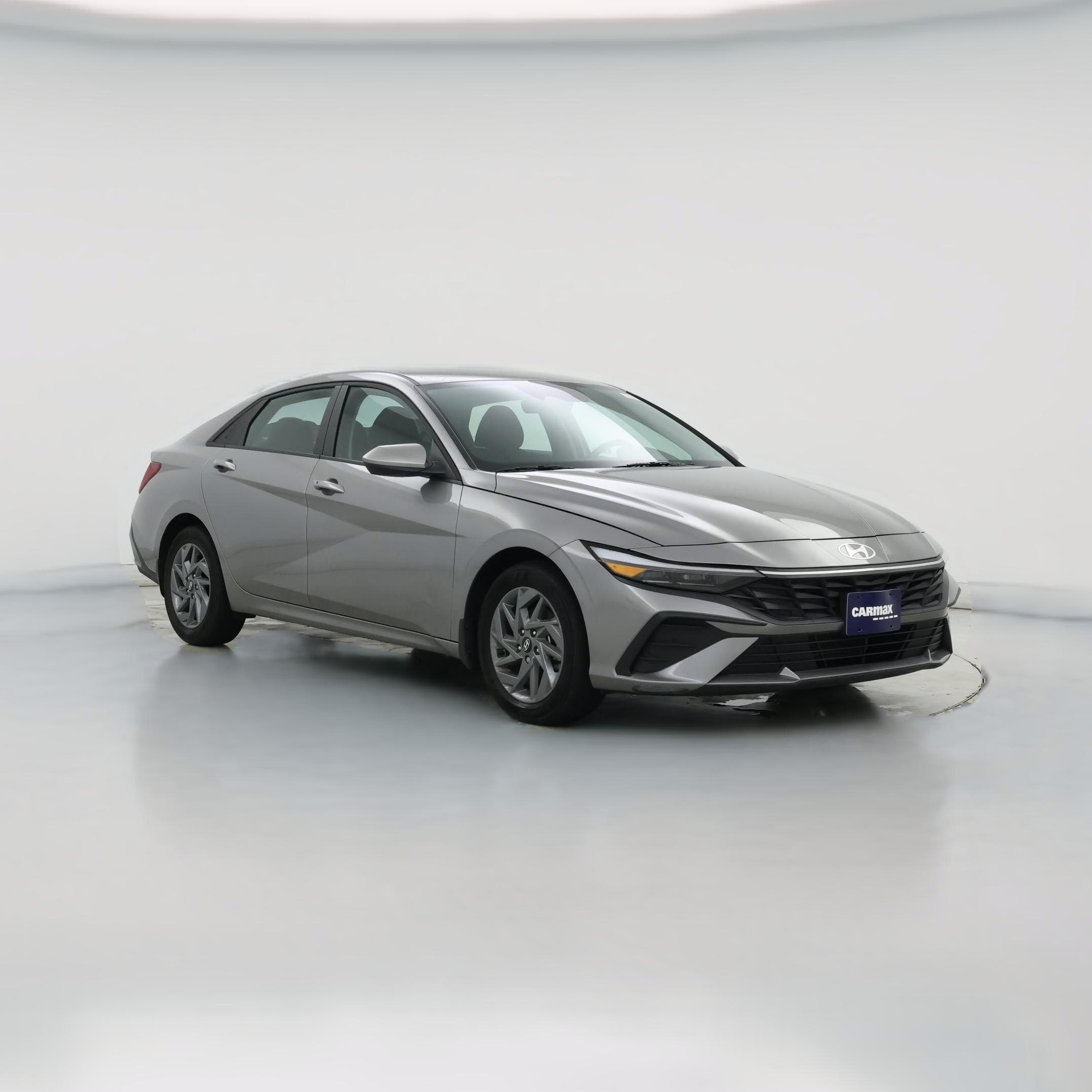 Thumbnail: 2024 Hyundai Elantra - 1