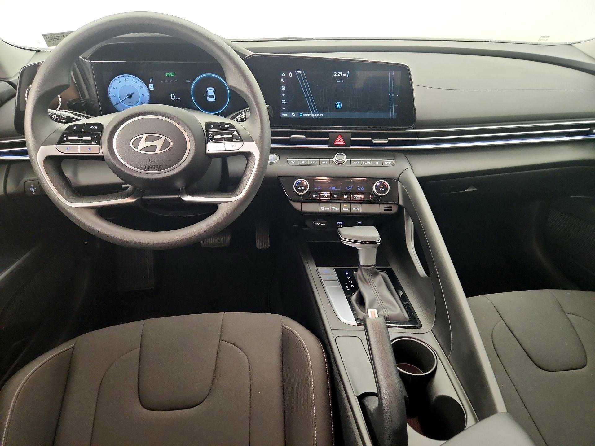 Thumbnail: 2024 Hyundai Elantra - 9