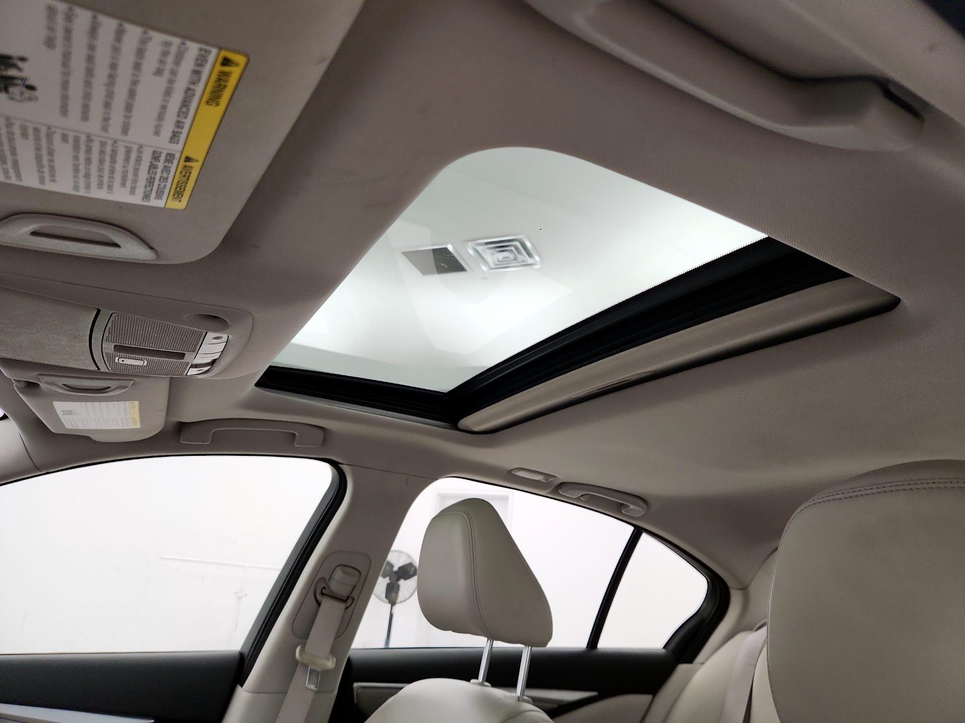 Thumbnail: 2014 INFINITI Q50 - 20