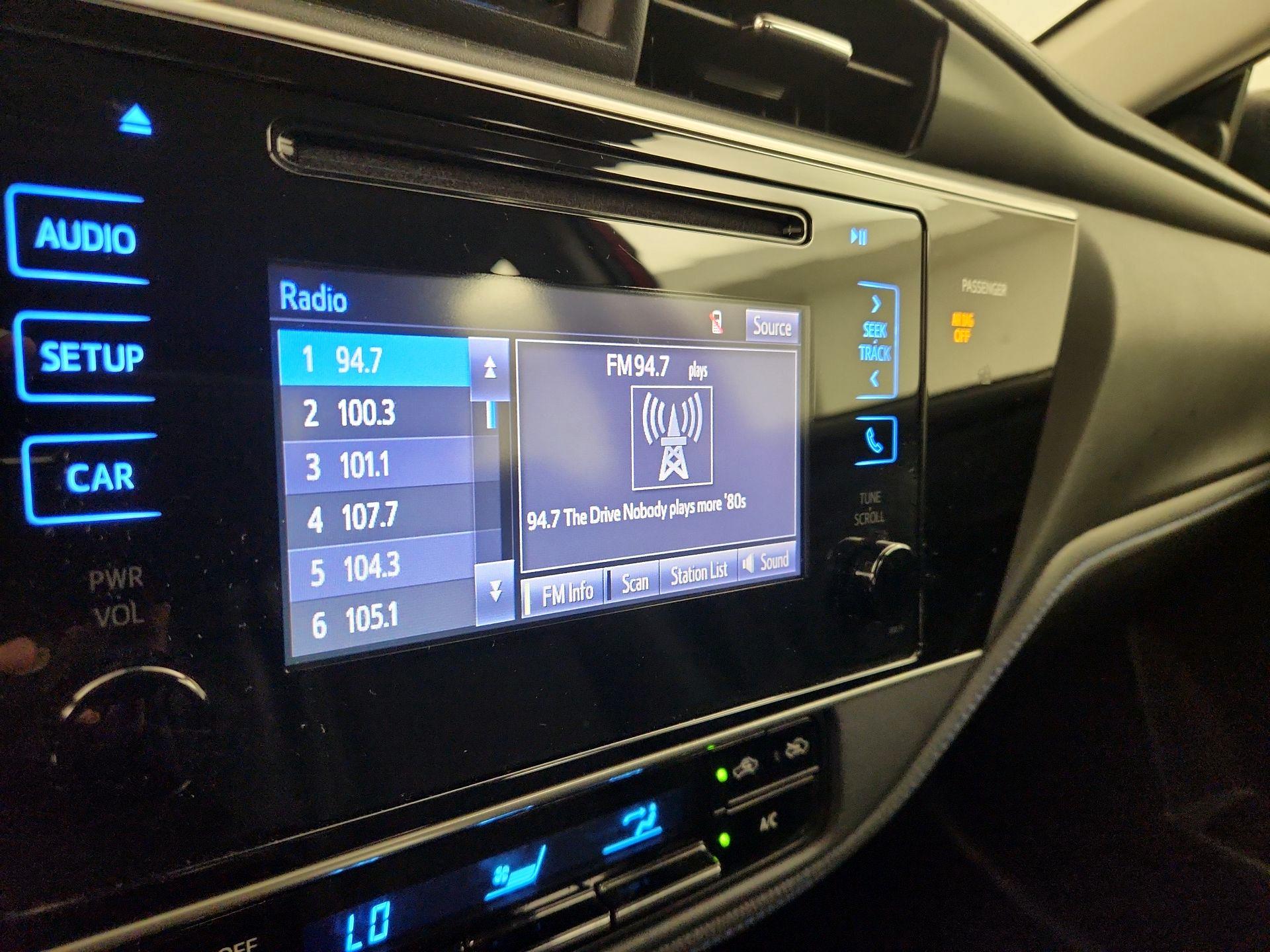 Thumbnail: 2017 Toyota Corolla - 15