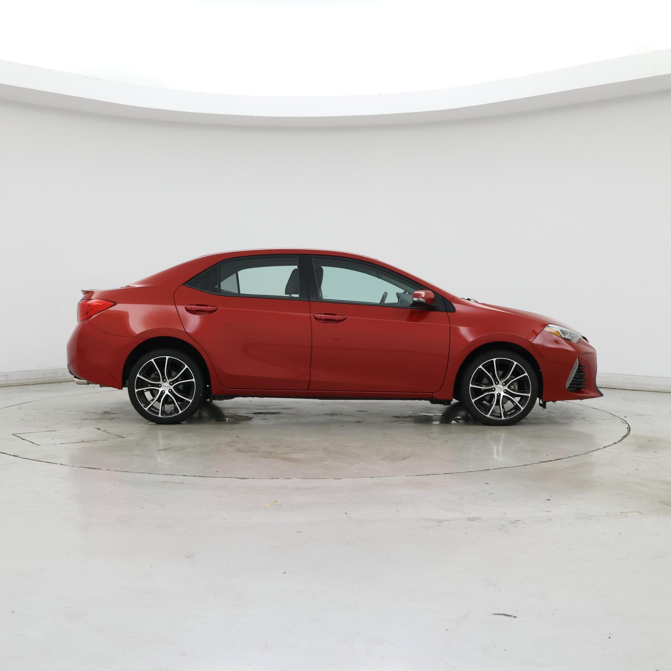Thumbnail: 2017 Toyota Corolla - 7