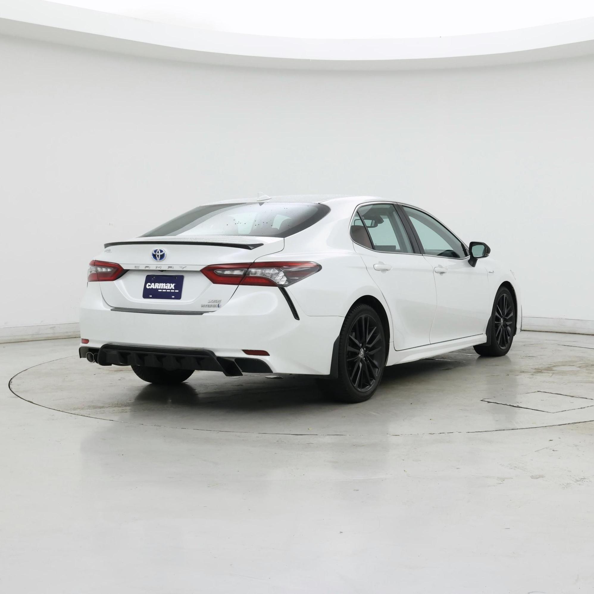 Thumbnail: 2021 Toyota Camry - 8