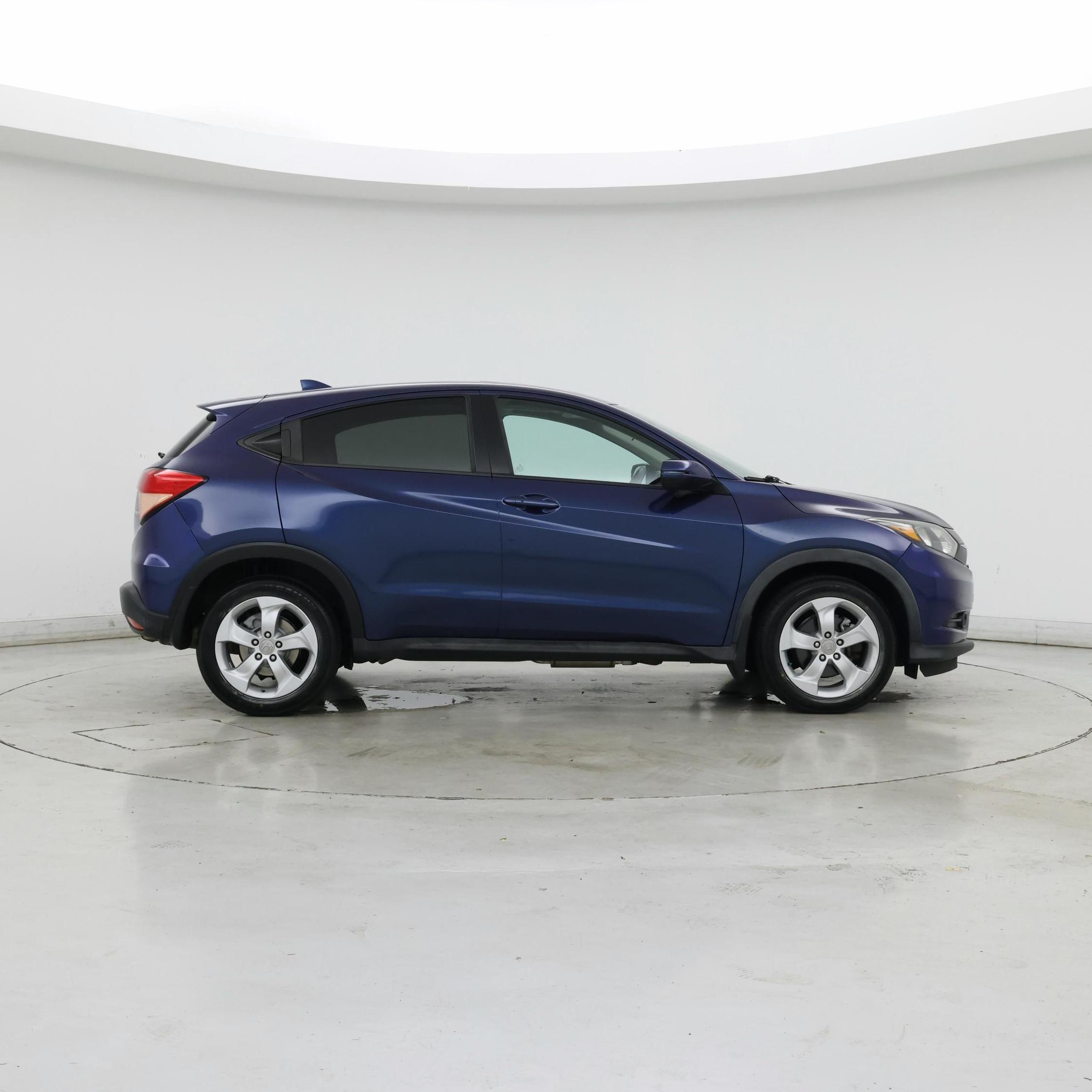 Thumbnail: 2016 Honda HR-V - 7