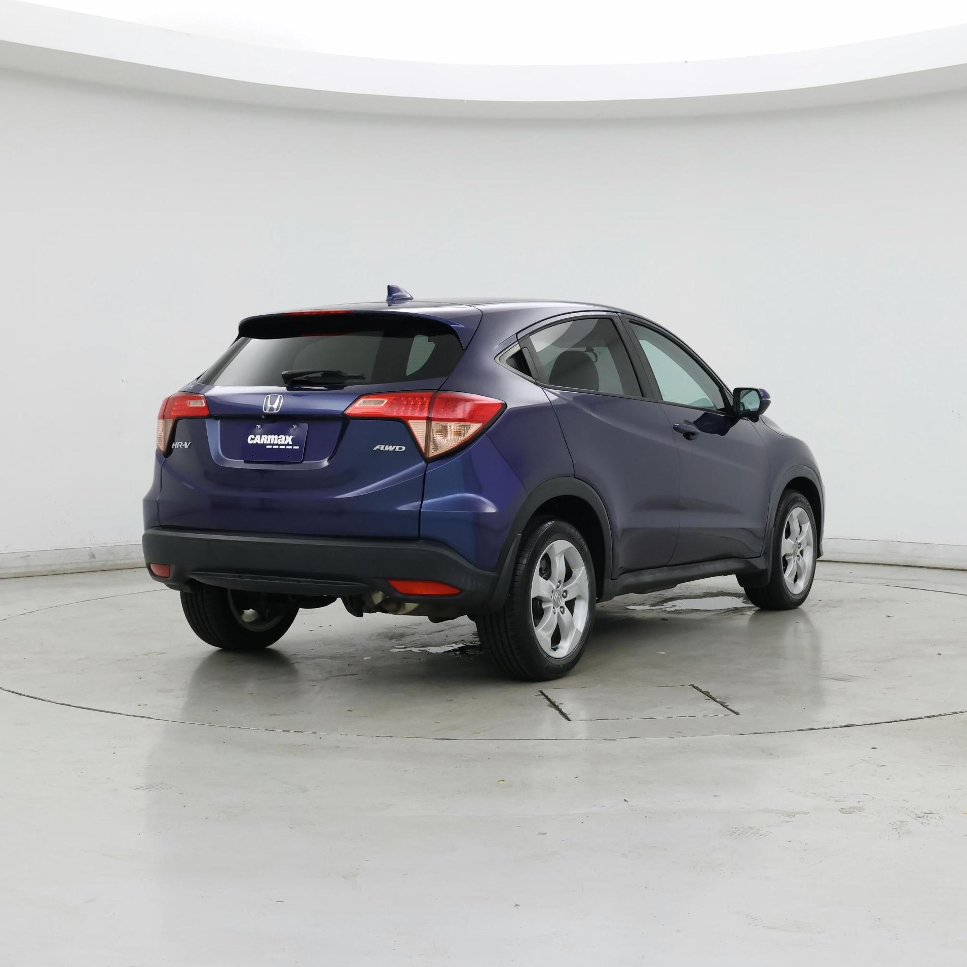 Thumbnail: 2016 Honda HR-V - 8