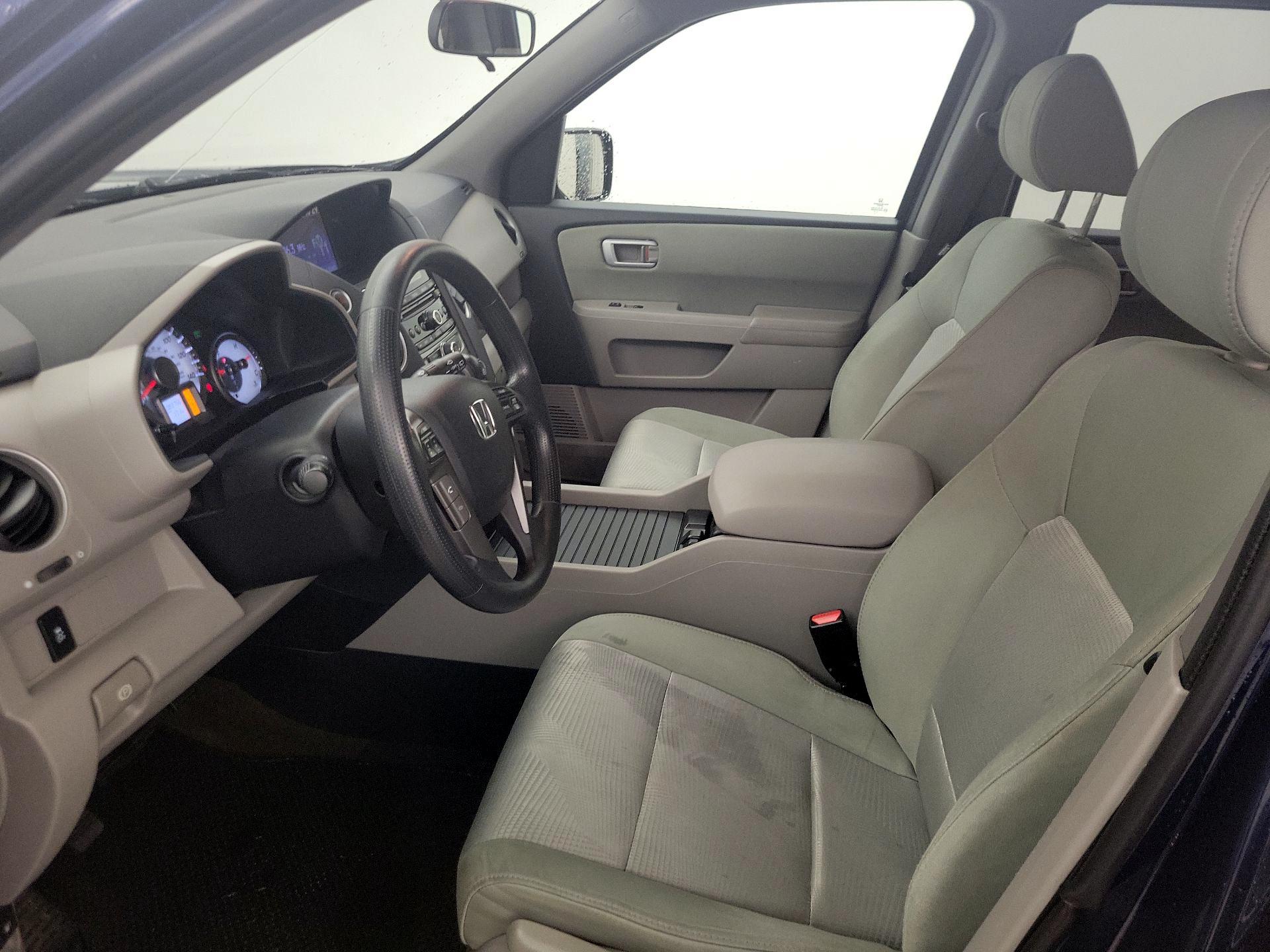Thumbnail: 2015 Honda Pilot - 11