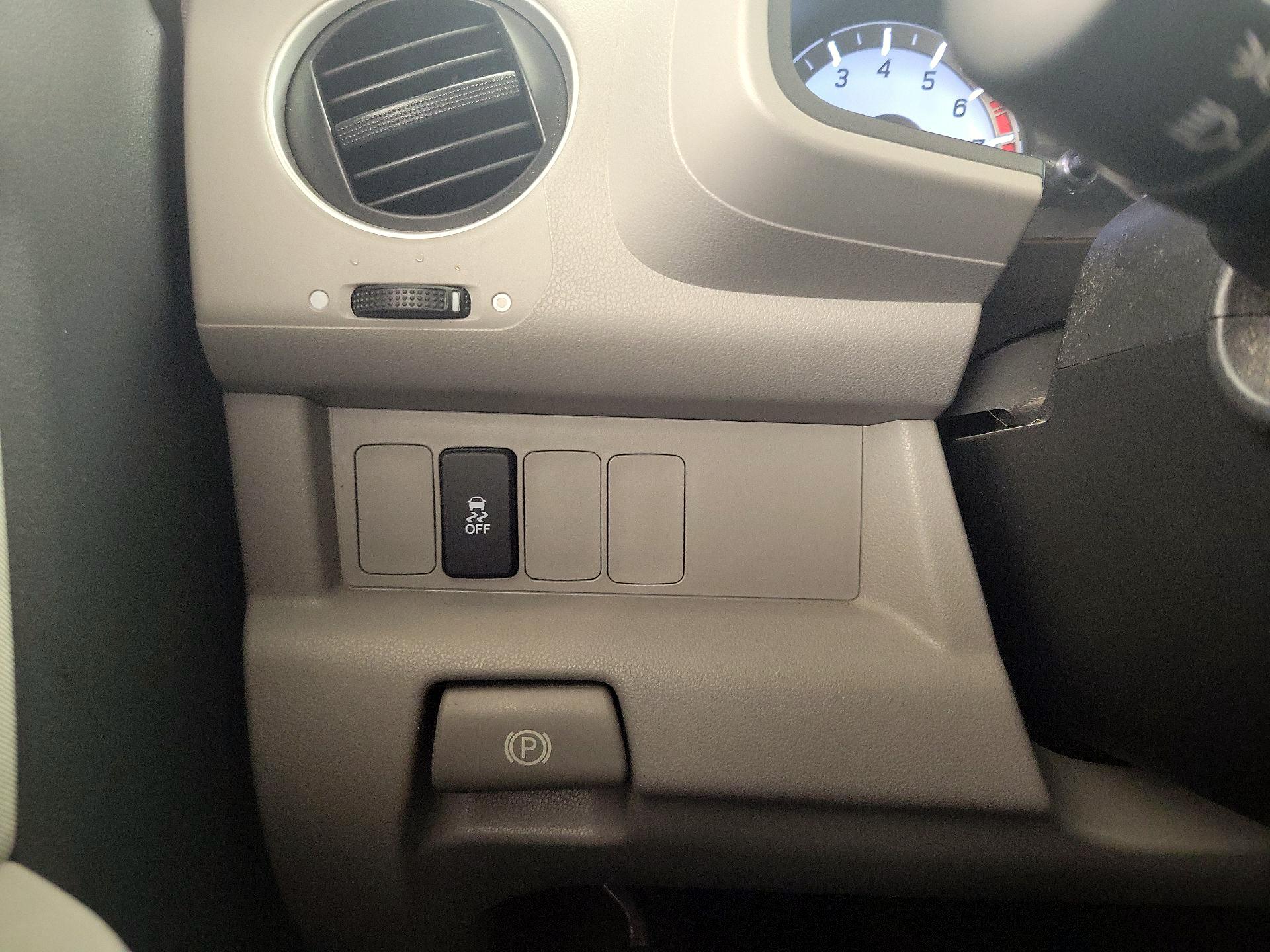 Thumbnail: 2015 Honda Pilot - 13
