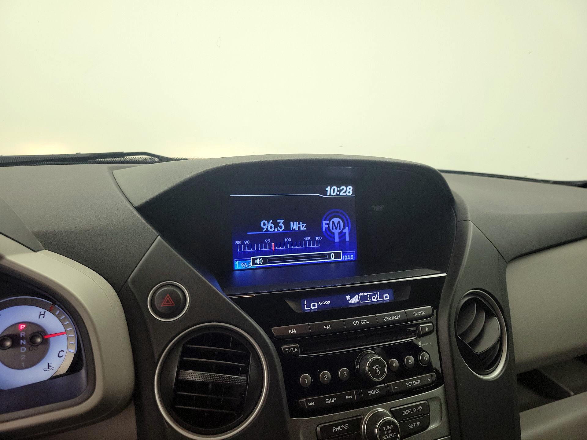 Thumbnail: 2015 Honda Pilot - 15