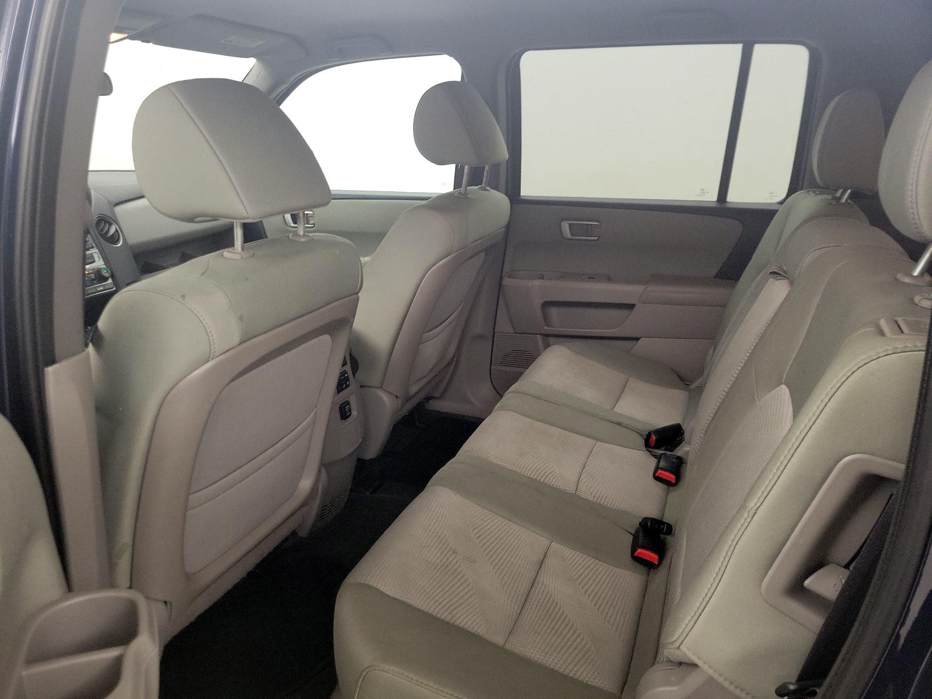 Thumbnail: 2015 Honda Pilot - 19