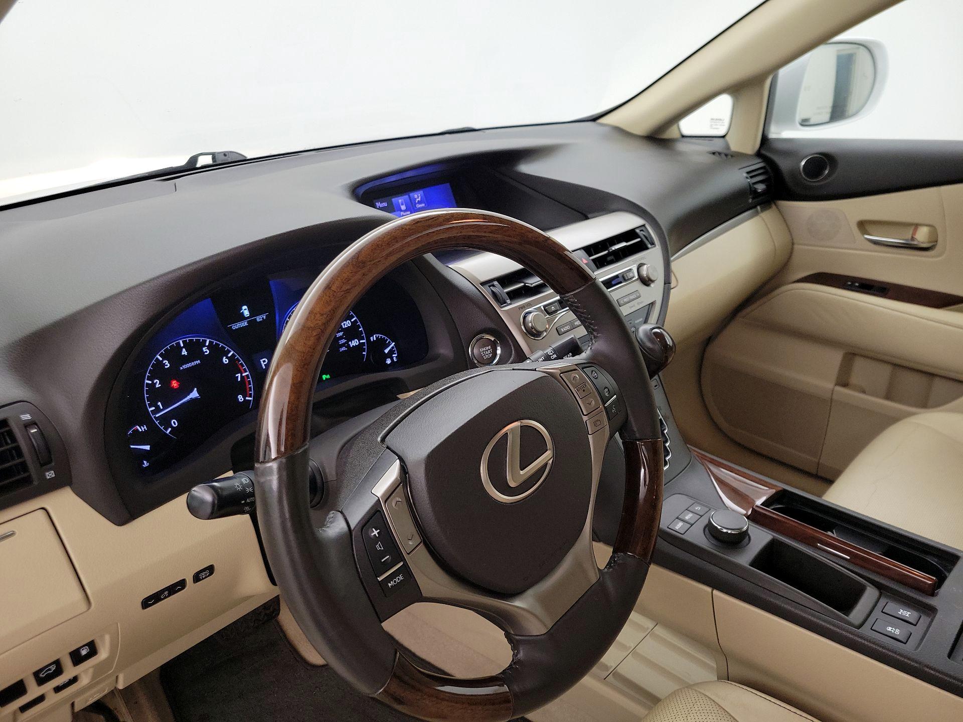Thumbnail: 2013 Lexus RX - 9