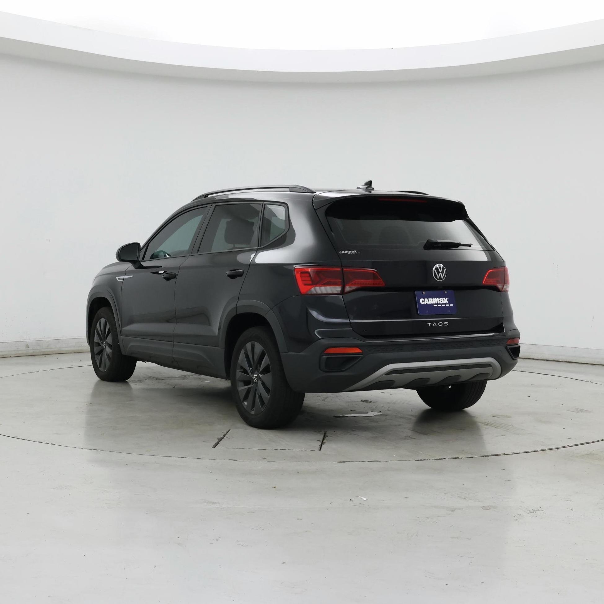 Thumbnail: 2023 Volkswagen Taos - 2