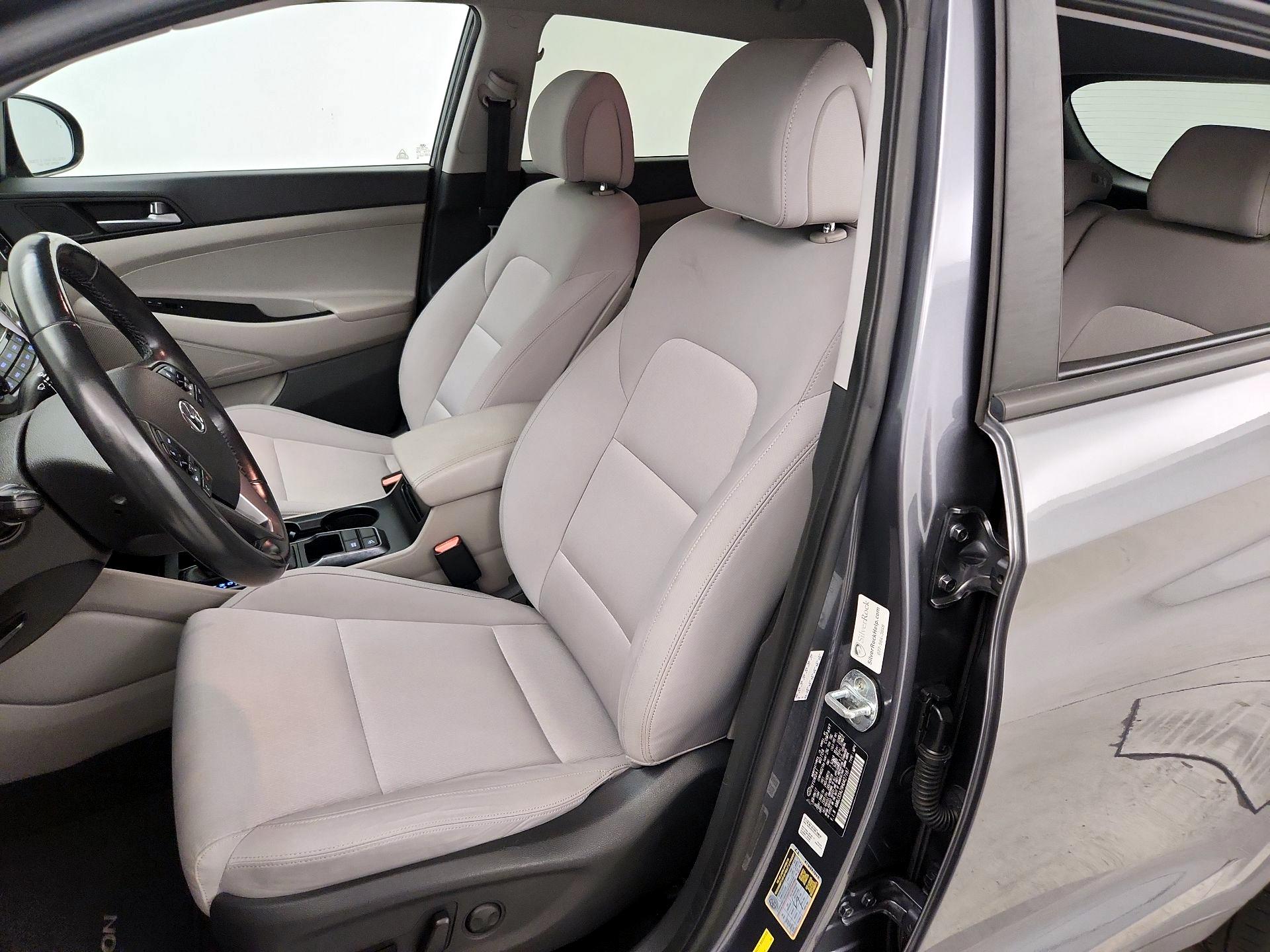 Thumbnail: 2017 Hyundai Tucson - 11