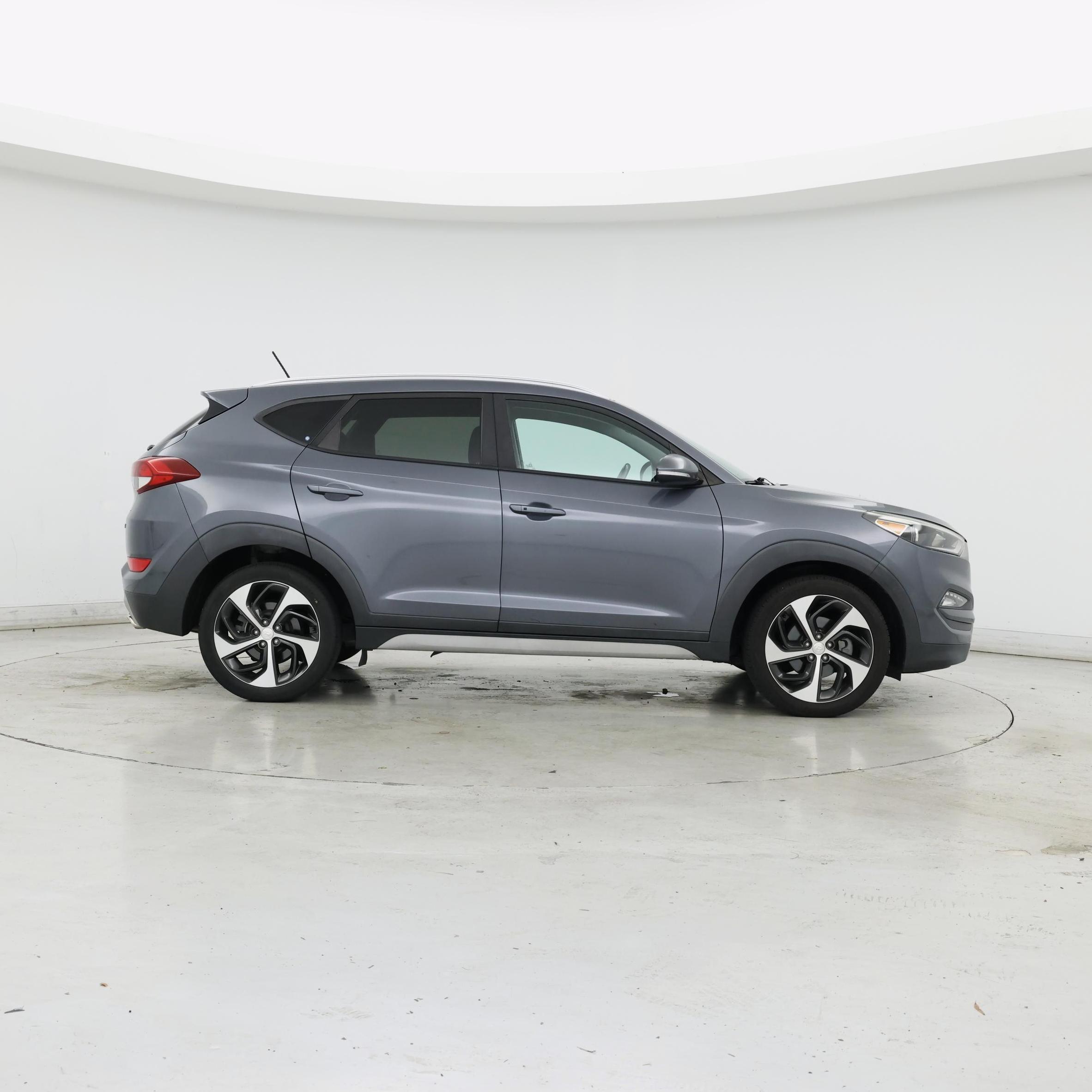 Thumbnail: 2017 Hyundai Tucson - 7