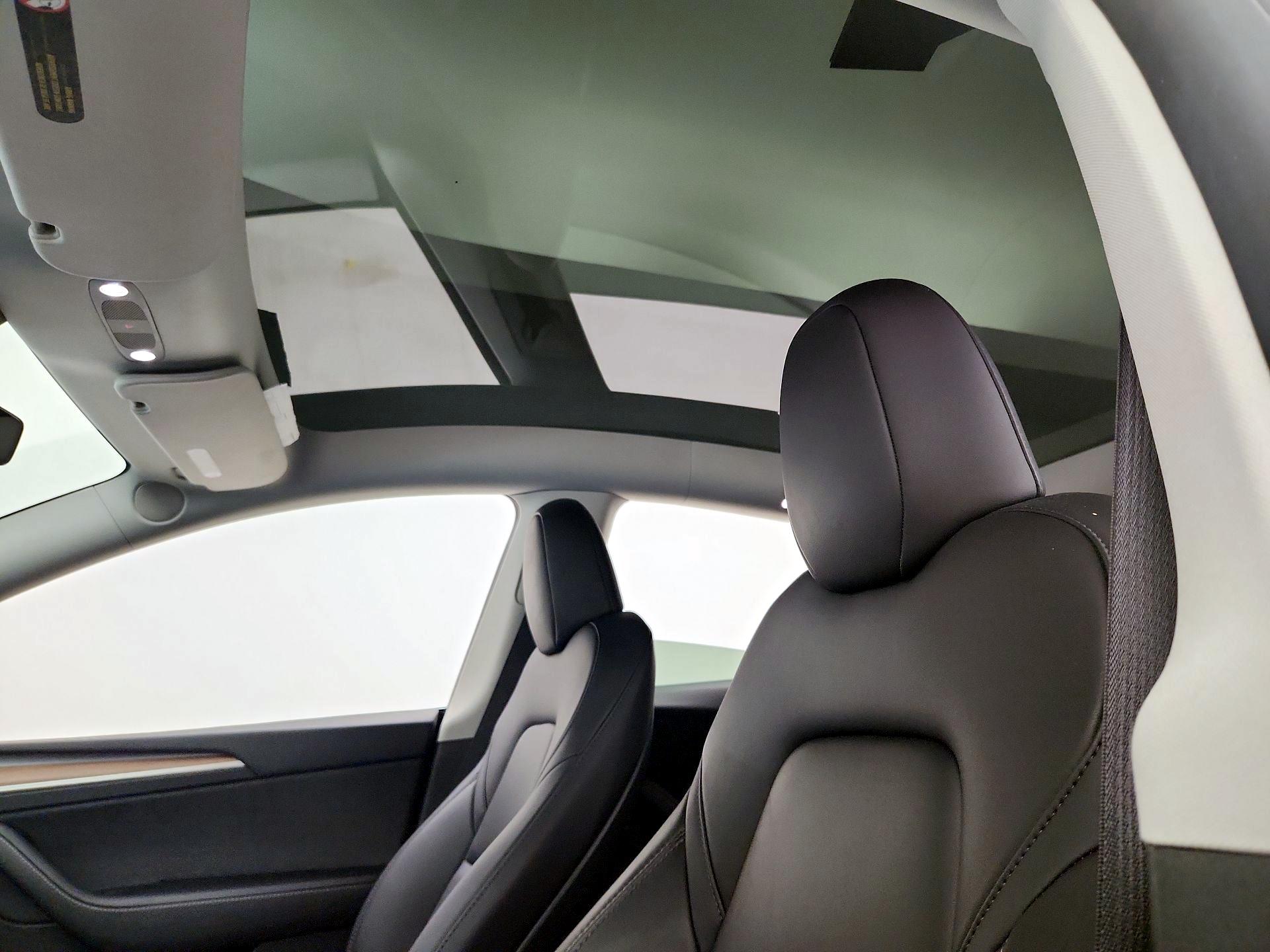 Thumbnail: 2023 Tesla Model Y - 19