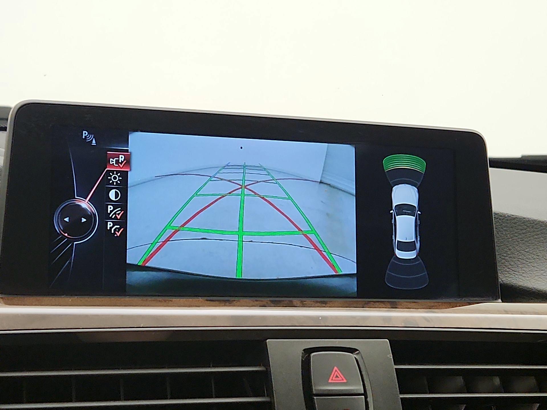 Thumbnail: 2014 BMW 3 Series - 15