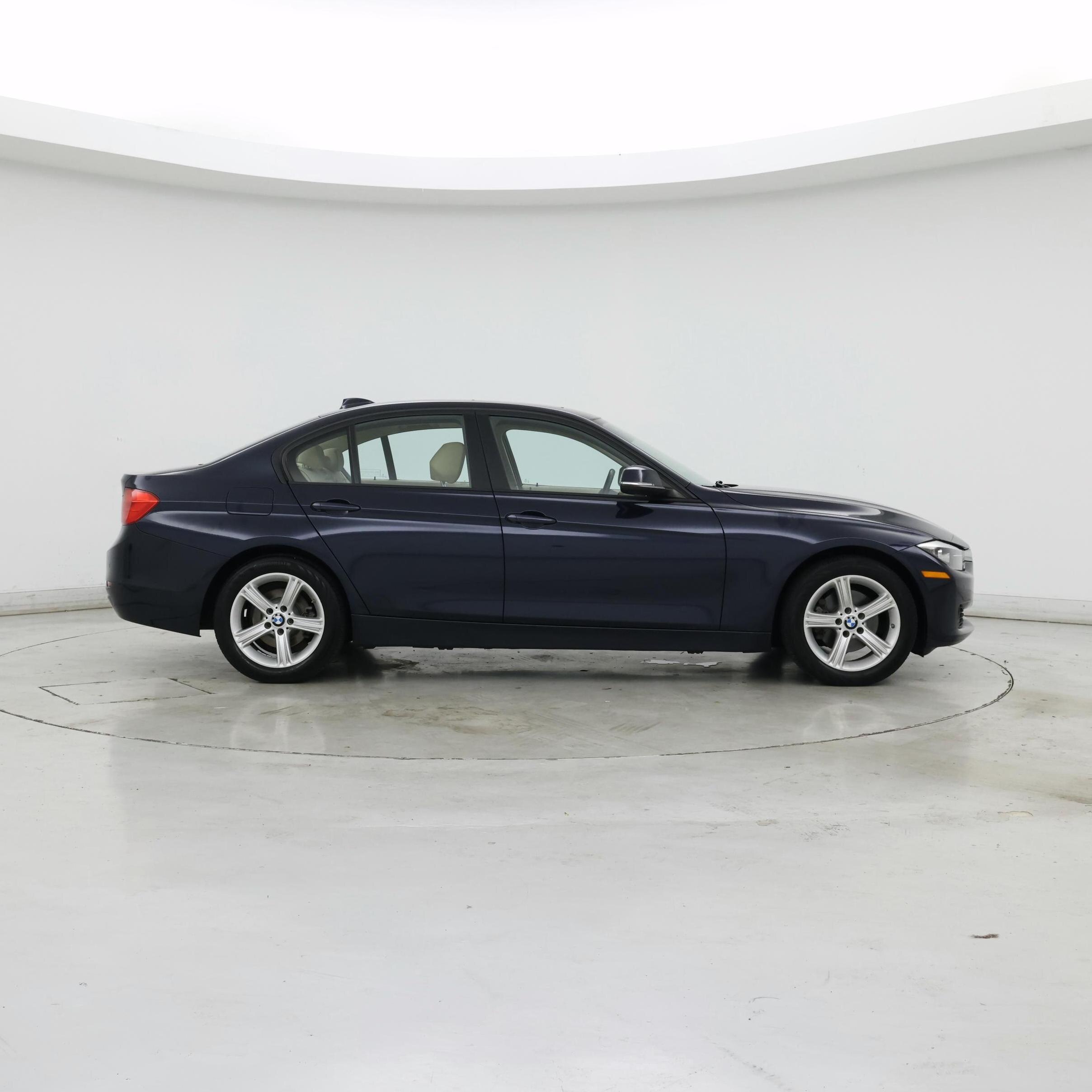 Thumbnail: 2014 BMW 3 Series - 7