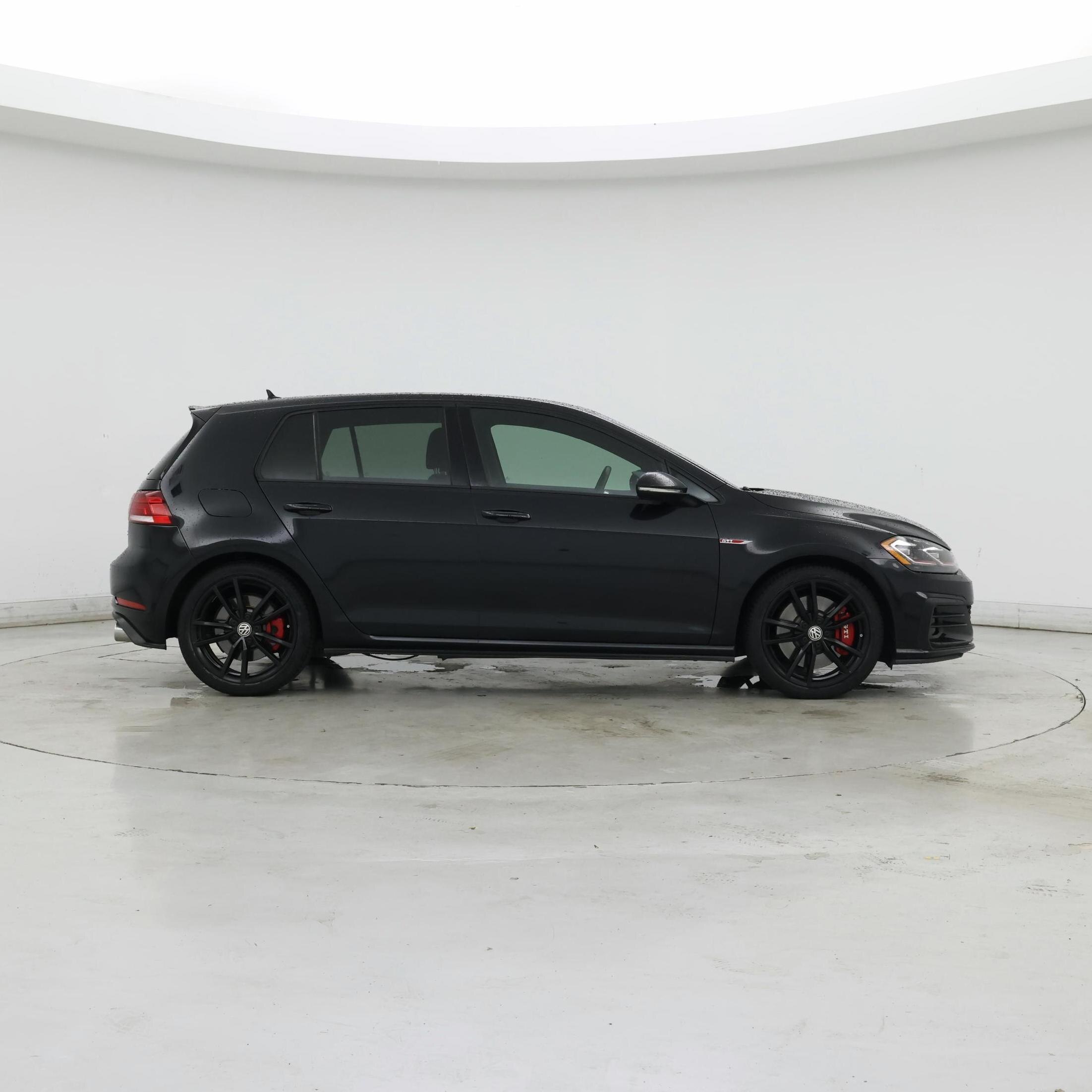 Thumbnail: 2019 Volkswagen Golf - 7