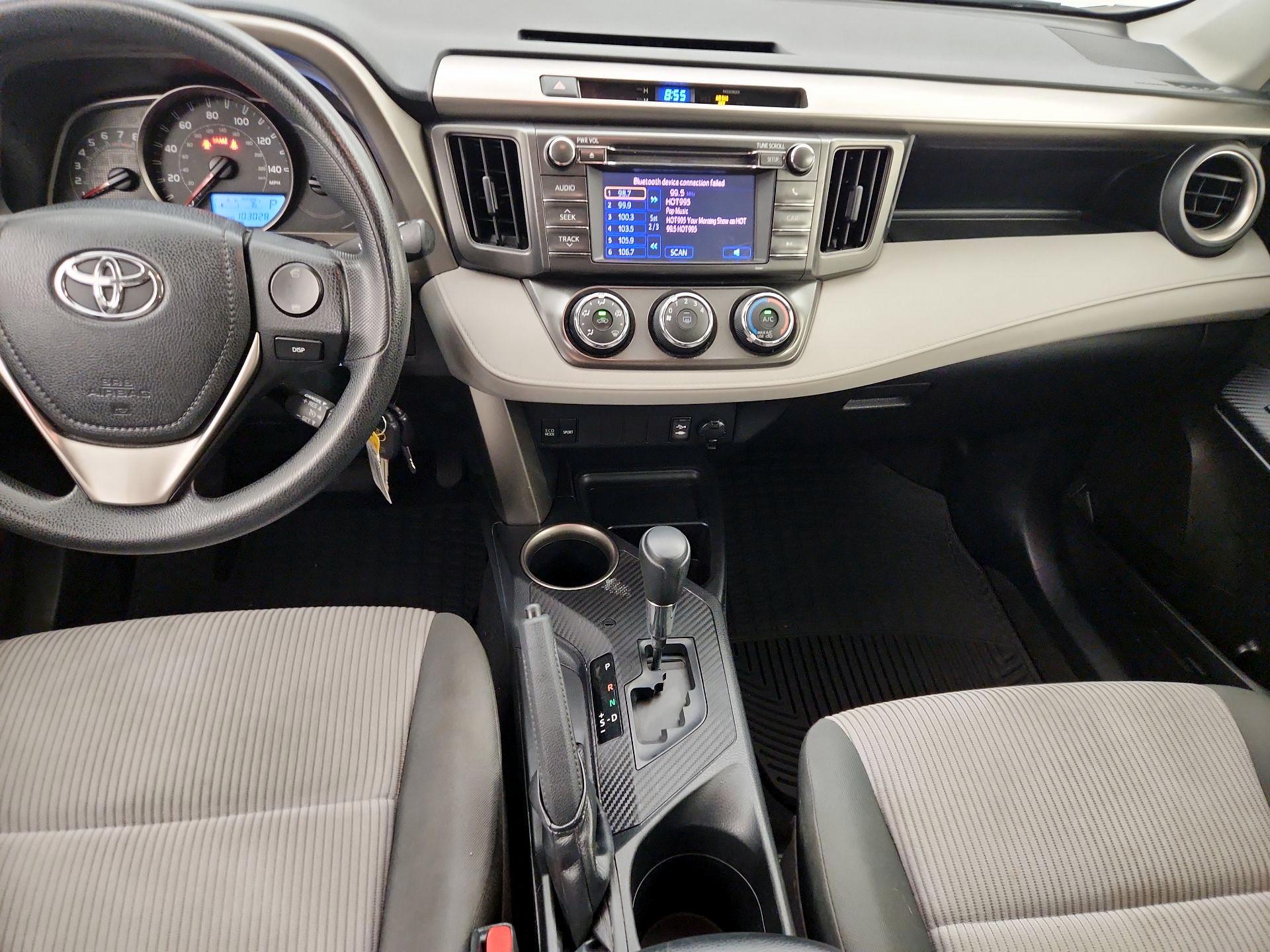 Thumbnail: 2013 Toyota RAV4 - 9