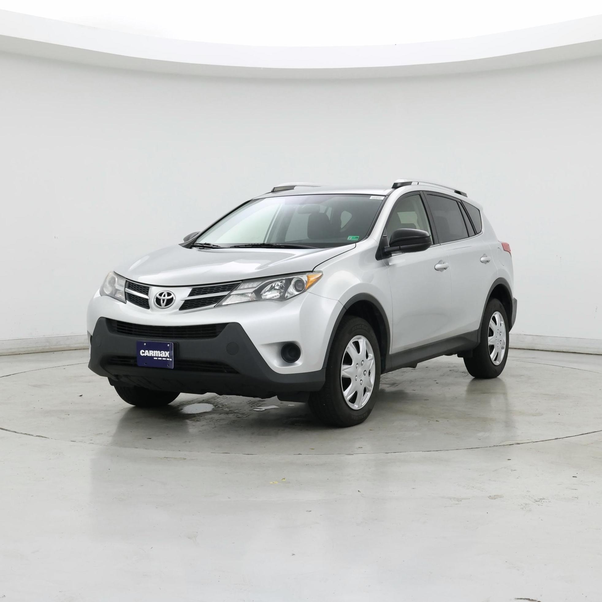 Thumbnail: 2013 Toyota RAV4 - 4
