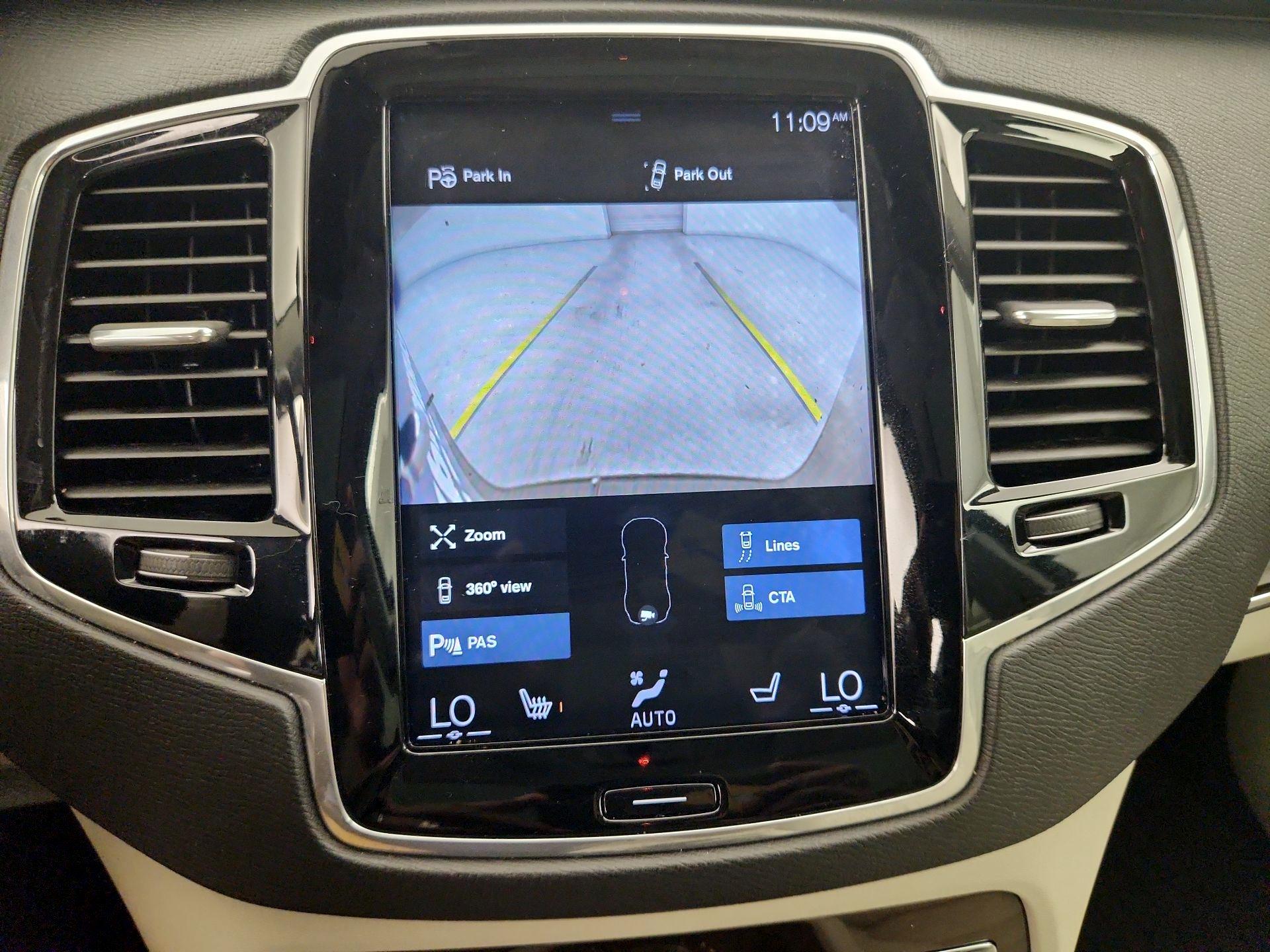Thumbnail: 2018 Volvo XC90 - 15